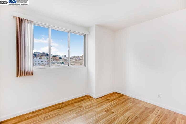Detail Gallery Image 22 of 32 For 946 Stockton St 10e,  San Francisco,  CA 94108 - 2 Beds | 2 Baths