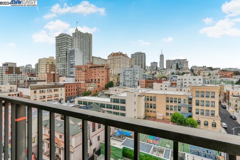 Detail Gallery Image 29 of 32 For 946 Stockton St 10e,  San Francisco,  CA 94108 - 2 Beds | 2 Baths