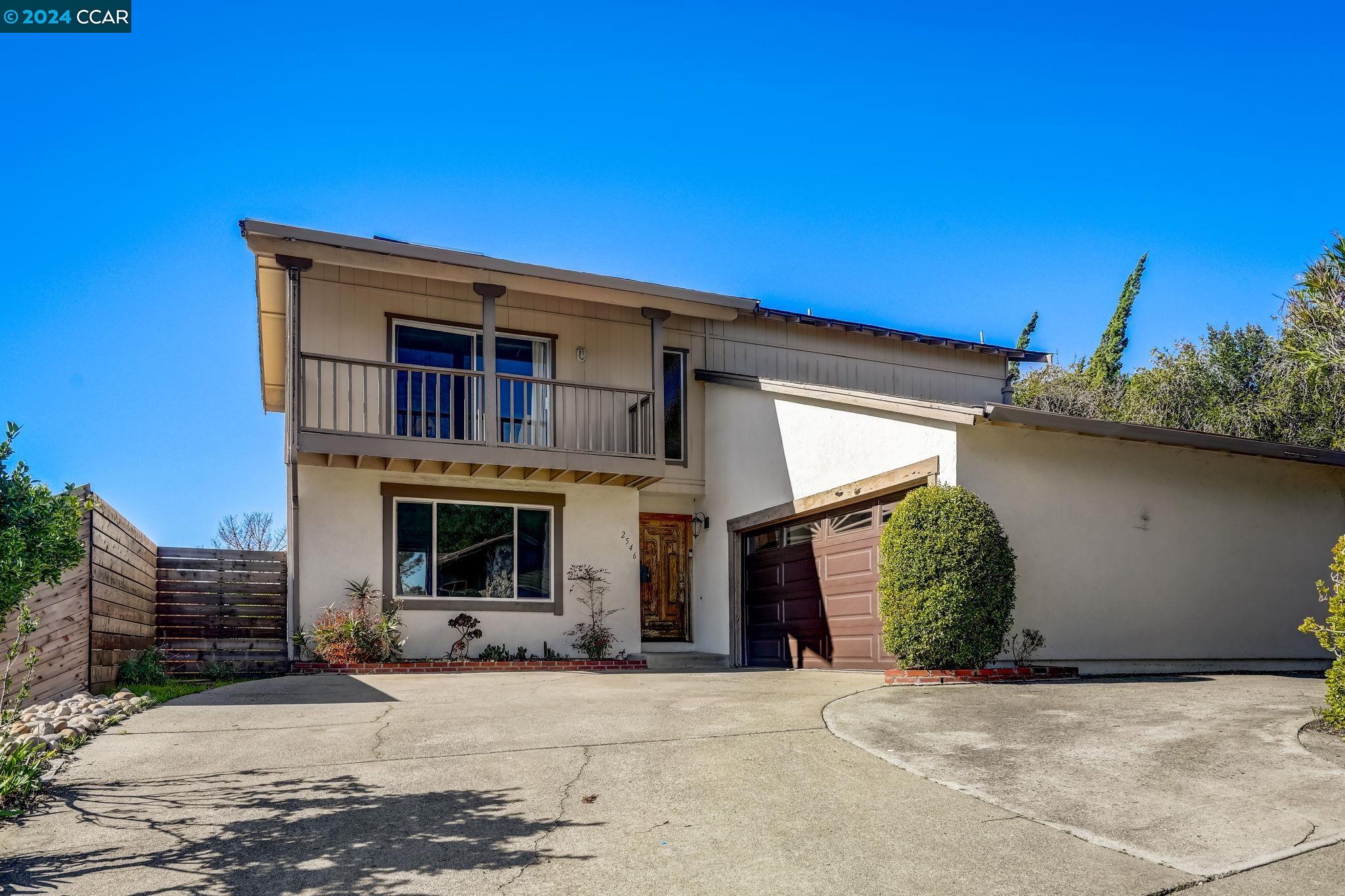 Detail Gallery Image 1 of 1 For 2546 Carmelita Way, Pinole,  CA 94564 - 4 Beds | 2/1 Baths