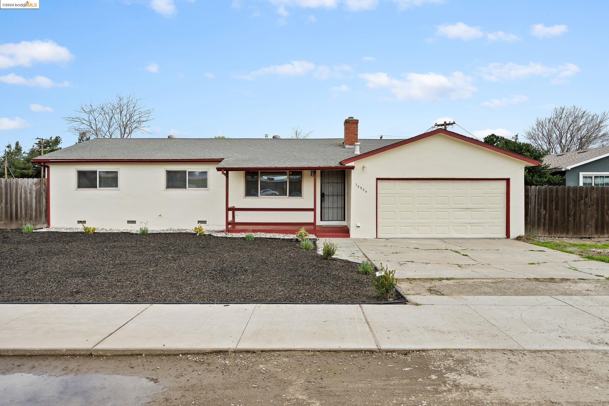 Detail Gallery Image 1 of 1 For 15954 5th Street, Lathrop,  CA 93309-762 - 3 Beds | 2 Baths
