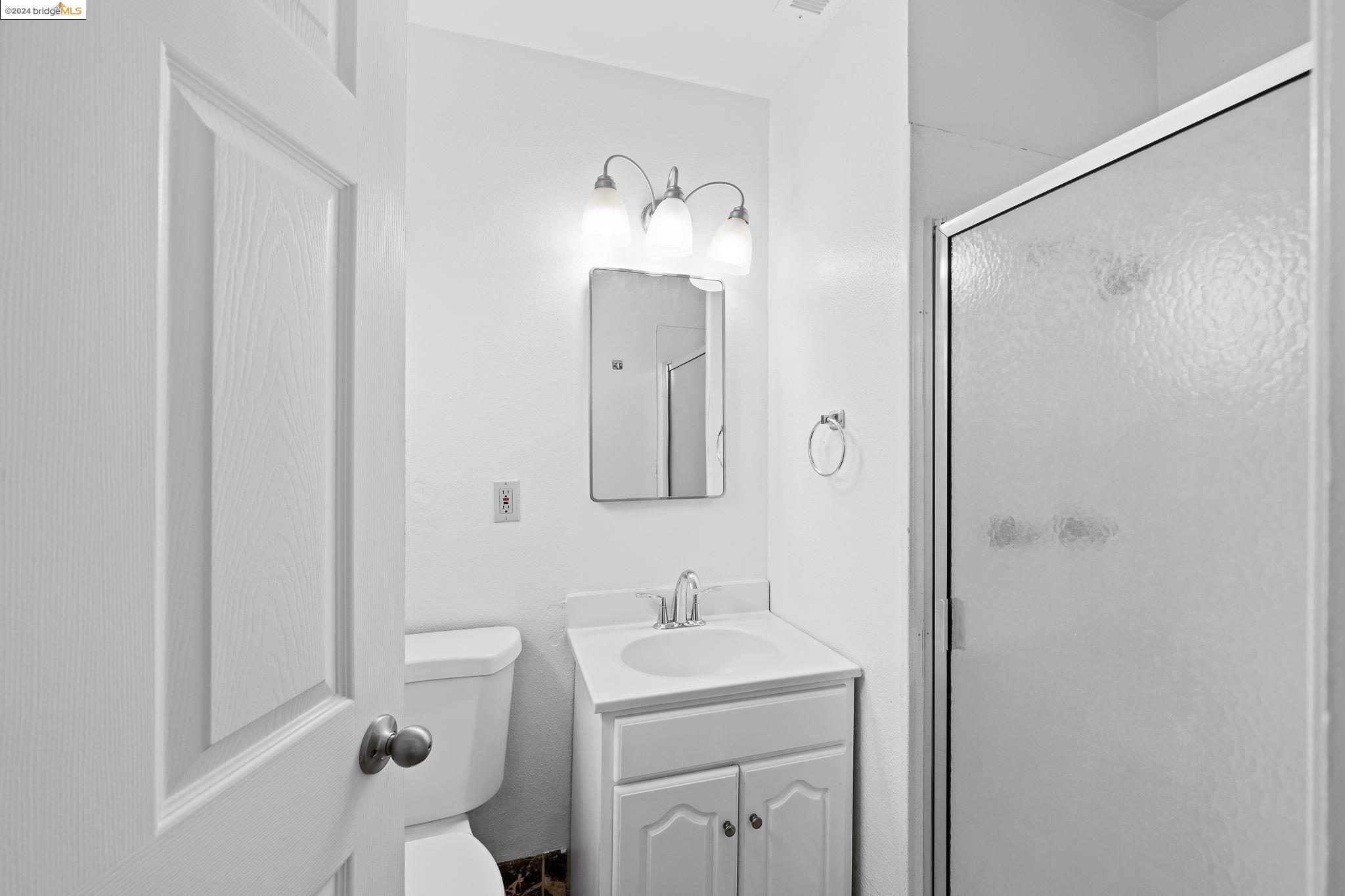 Detail Gallery Image 25 of 46 For 15954 5th Street, Lathrop,  CA 93309-762 - 3 Beds | 2 Baths