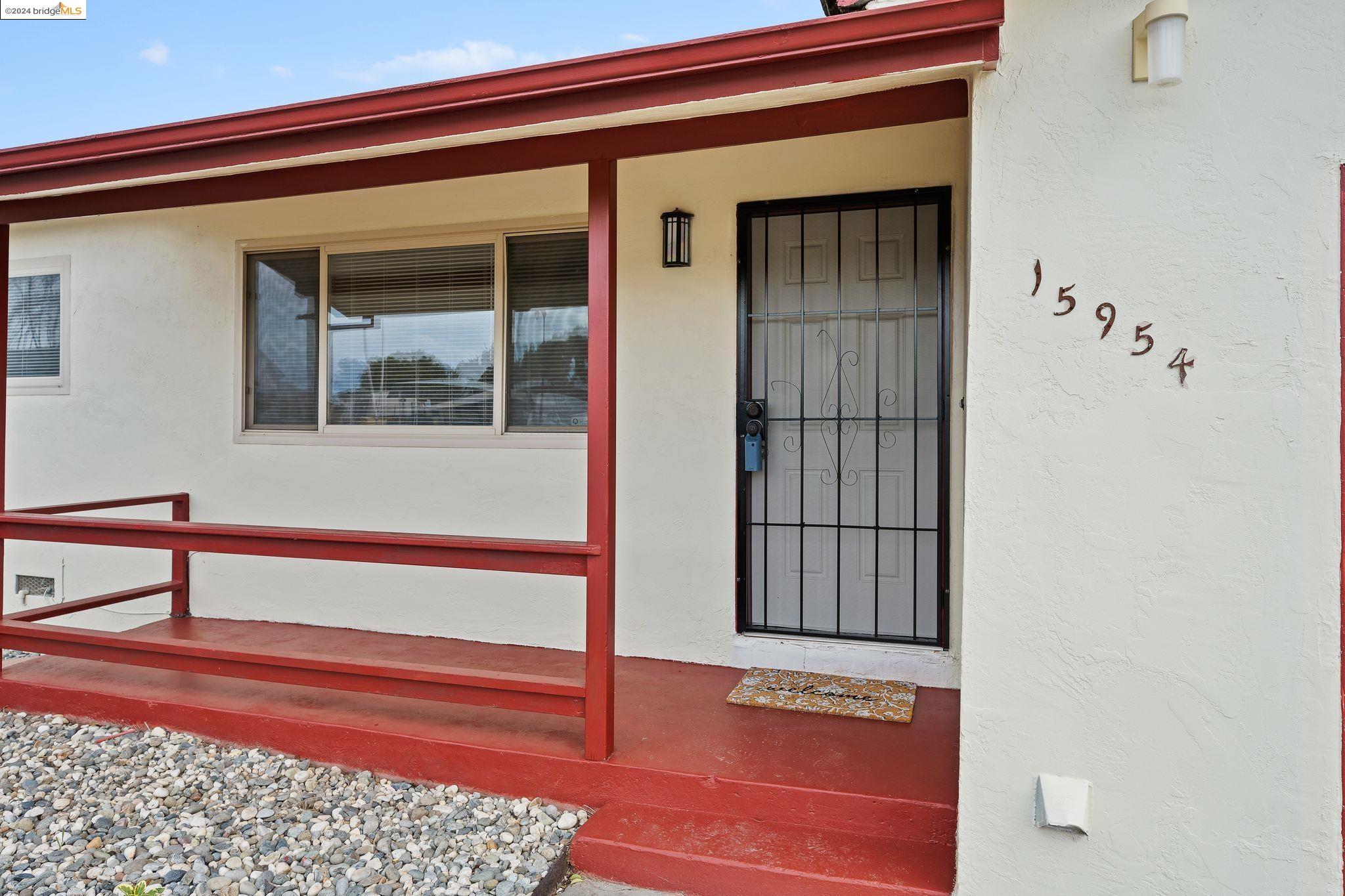 Detail Gallery Image 5 of 46 For 15954 5th Street, Lathrop,  CA 93309-762 - 3 Beds | 2 Baths