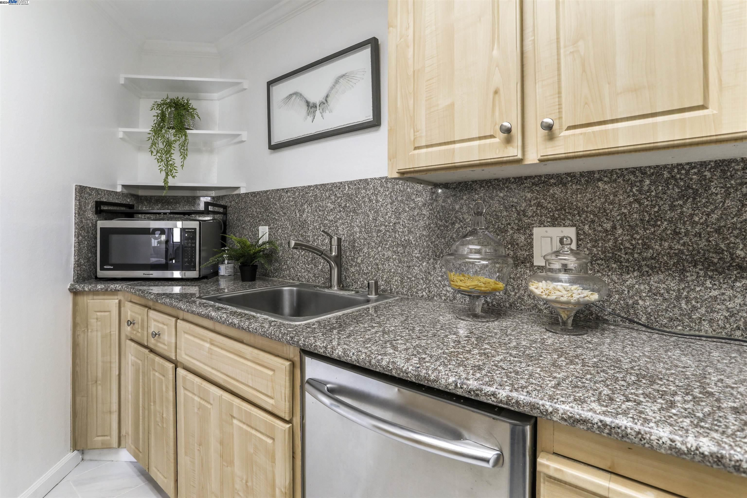 Photo #6: 41050143 Listing 