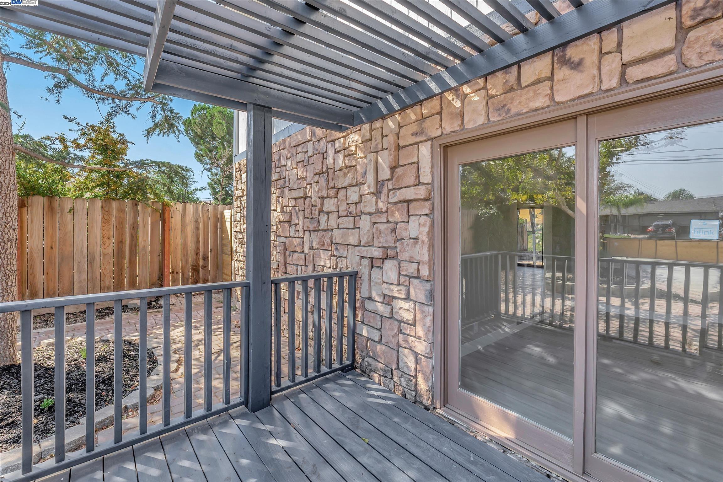 Detail Gallery Image 29 of 60 For 4280 Hillview Dr, Pittsburg,  CA 94565 - 5 Beds | 4/1 Baths