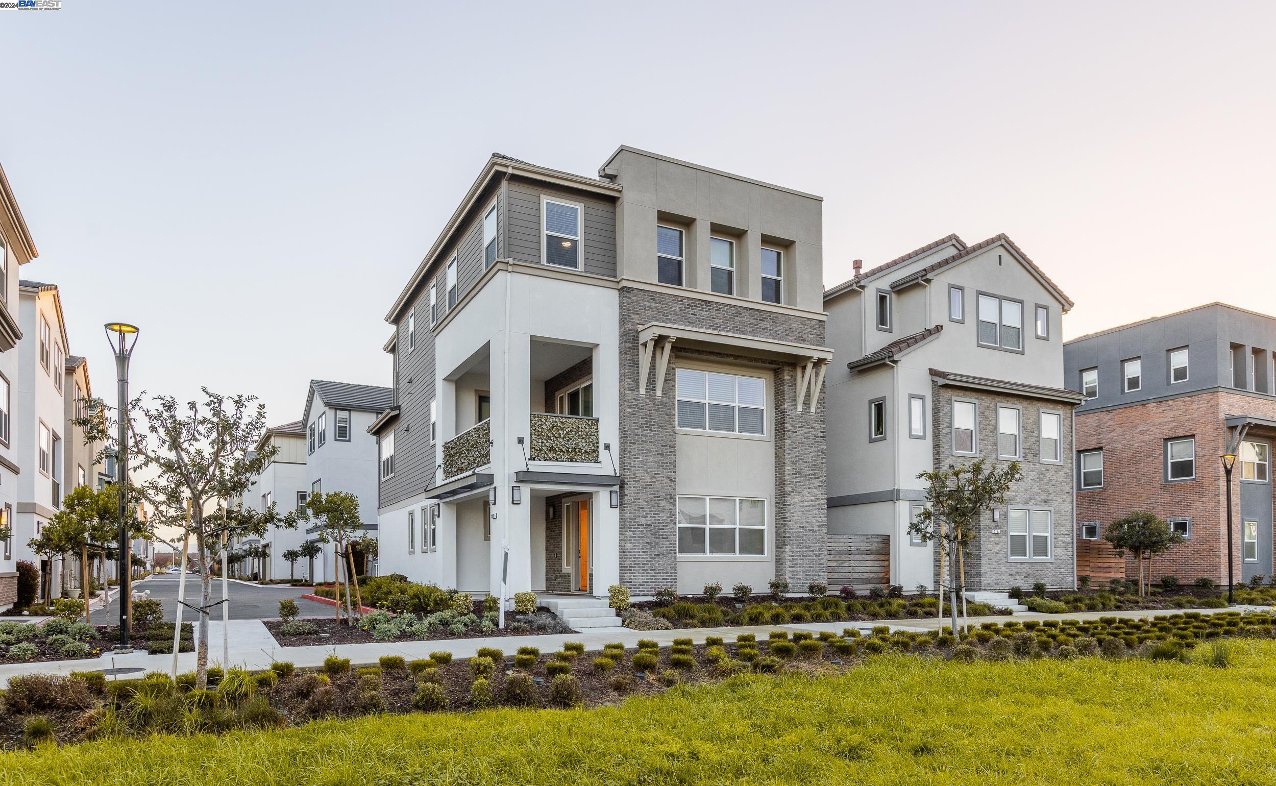 Detail Gallery Image 1 of 1 For 2307 Solace Loop, San Jose,  CA 95122 - 4 Beds | 2/2 Baths