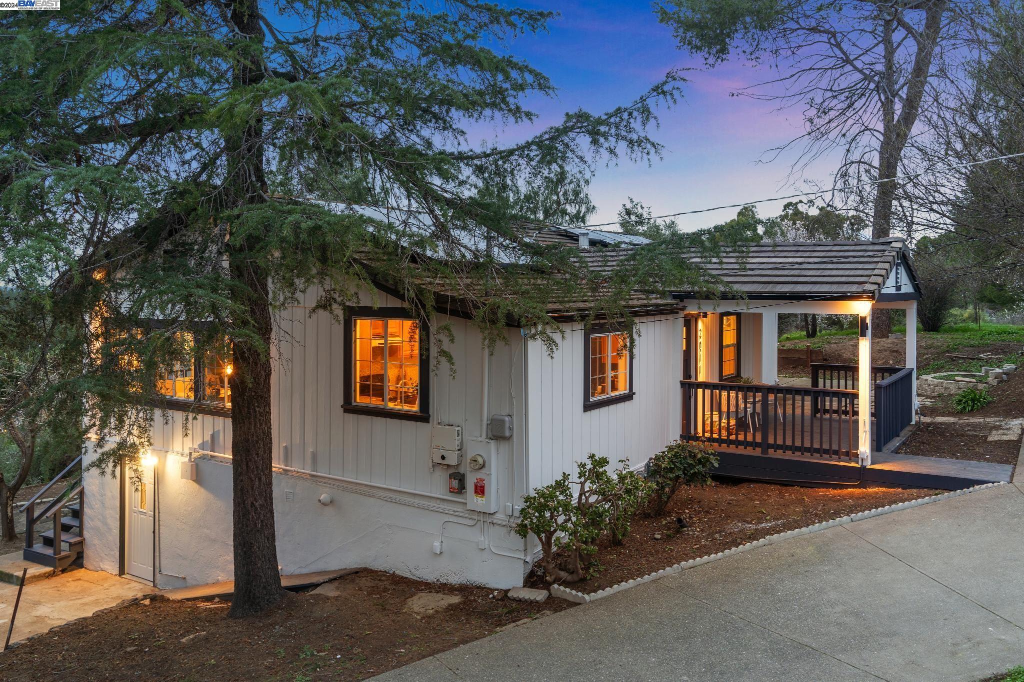 Detail Gallery Image 1 of 1 For 2011 Ayers Rd, Concord,  CA 94521 - 5 Beds | 2 Baths