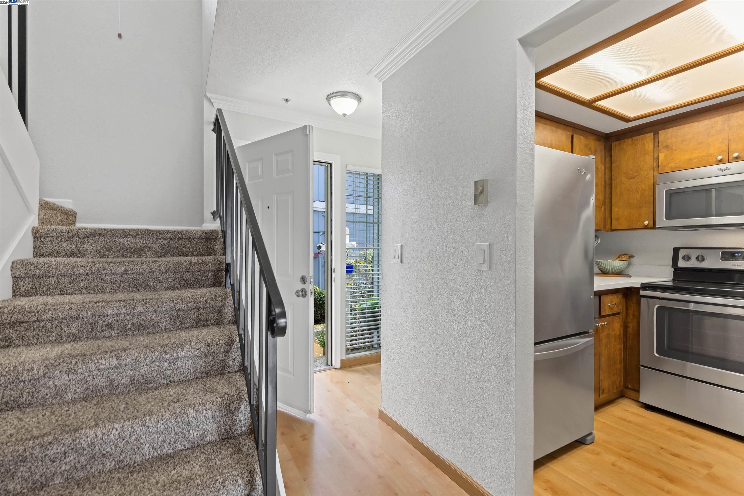Photo #5: 41050295 Listing 