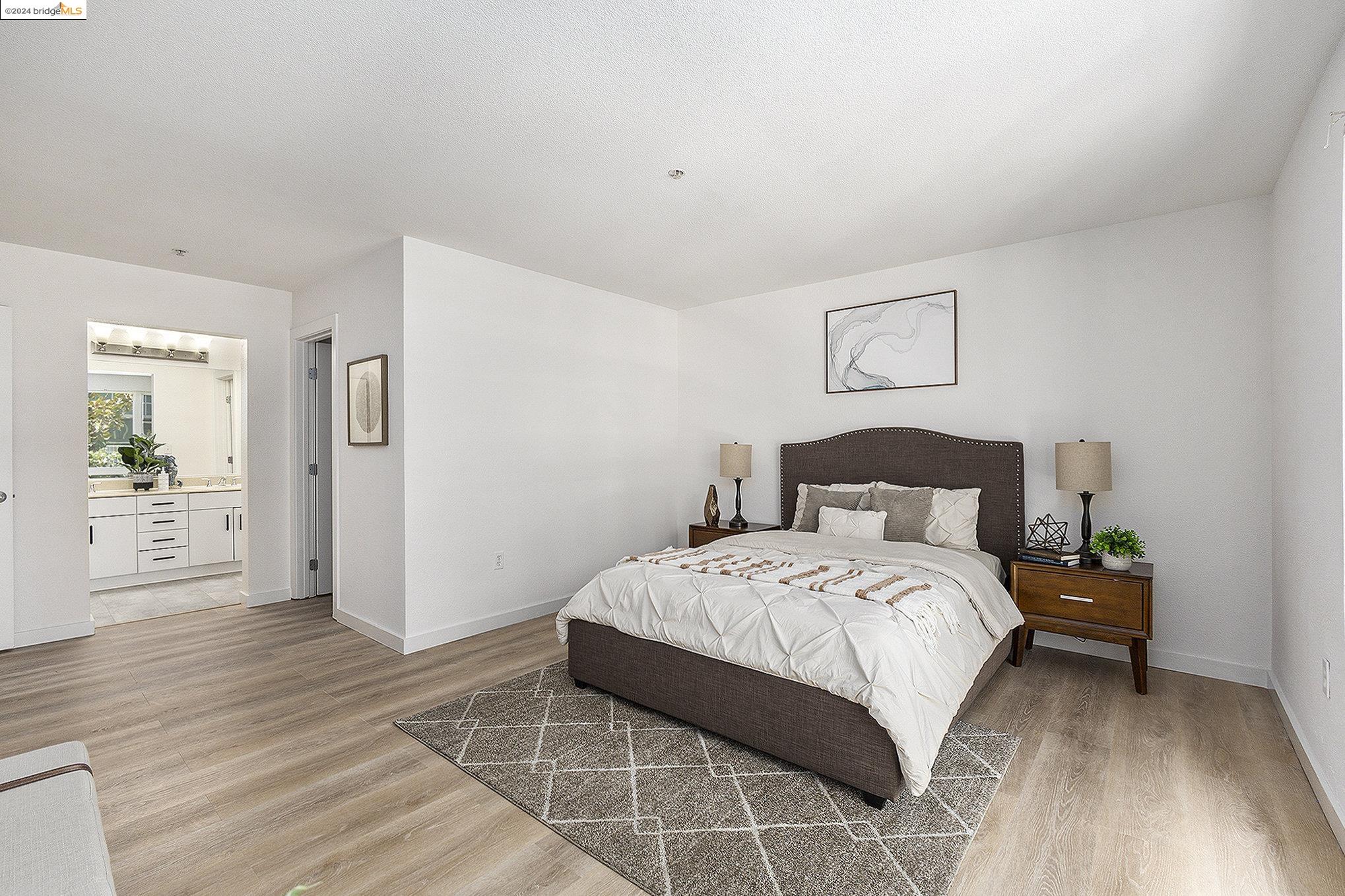 Detail Gallery Image 11 of 29 For 1511 Jefferson St Th9,  Oakland,  CA 94612 - 2 Beds | 2/1 Baths