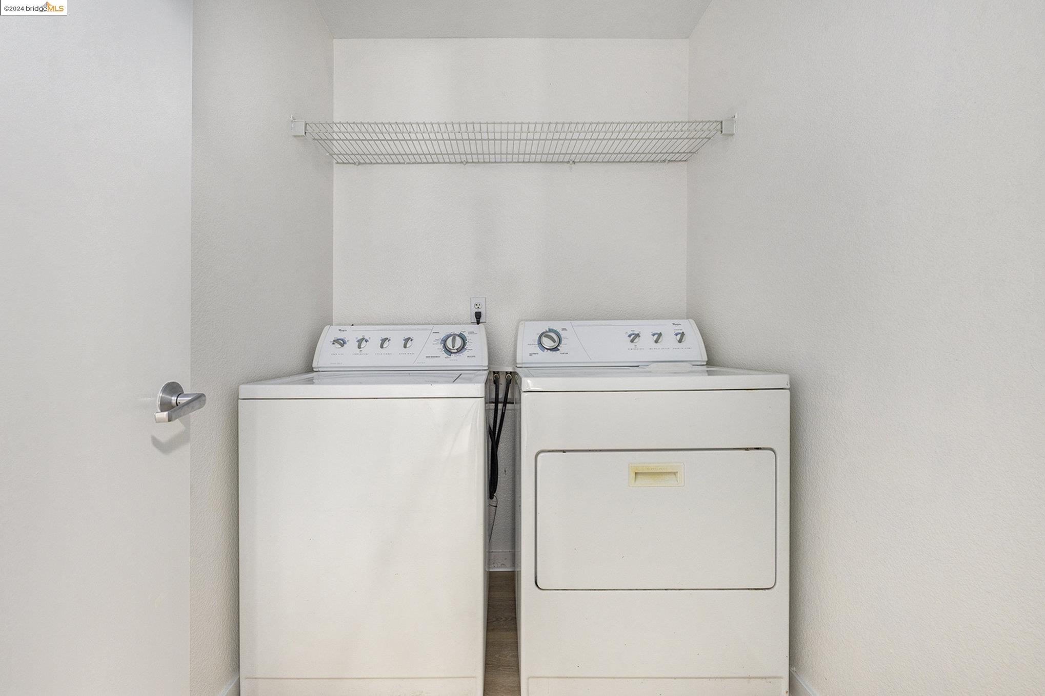 Detail Gallery Image 17 of 29 For 1511 Jefferson St Th9,  Oakland,  CA 94612 - 2 Beds | 2/1 Baths