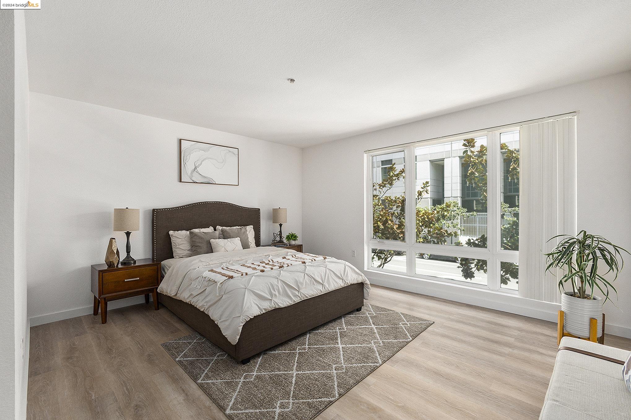 Detail Gallery Image 9 of 29 For 1511 Jefferson St Th9,  Oakland,  CA 94612 - 2 Beds | 2/1 Baths