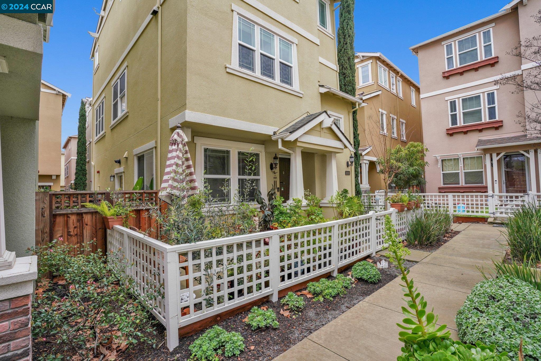 Detail Gallery Image 1 of 1 For 3086 Moss Landing Ter, Fremont,  CA 94538 - 4 Beds | 2/2 Baths
