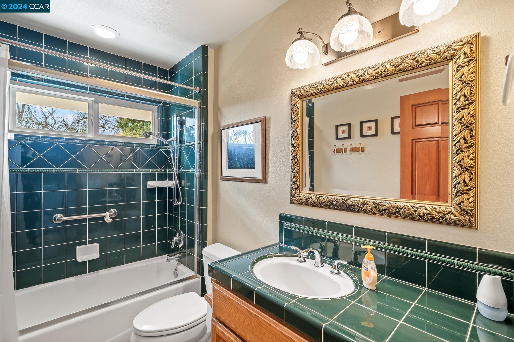 Detail Gallery Image 43 of 57 For 12750 E Live Oak Road, Lodi,  CA 95240 - 5 Beds | 4/1 Baths