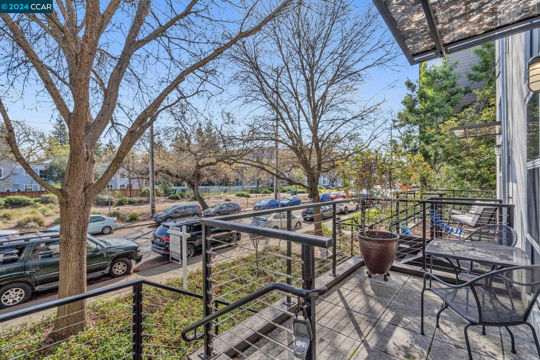 Detail Gallery Image 9 of 30 For 60 Iron Horse Ln, Walnut Creek,  CA 94597 - 1 Beds | 2 Baths