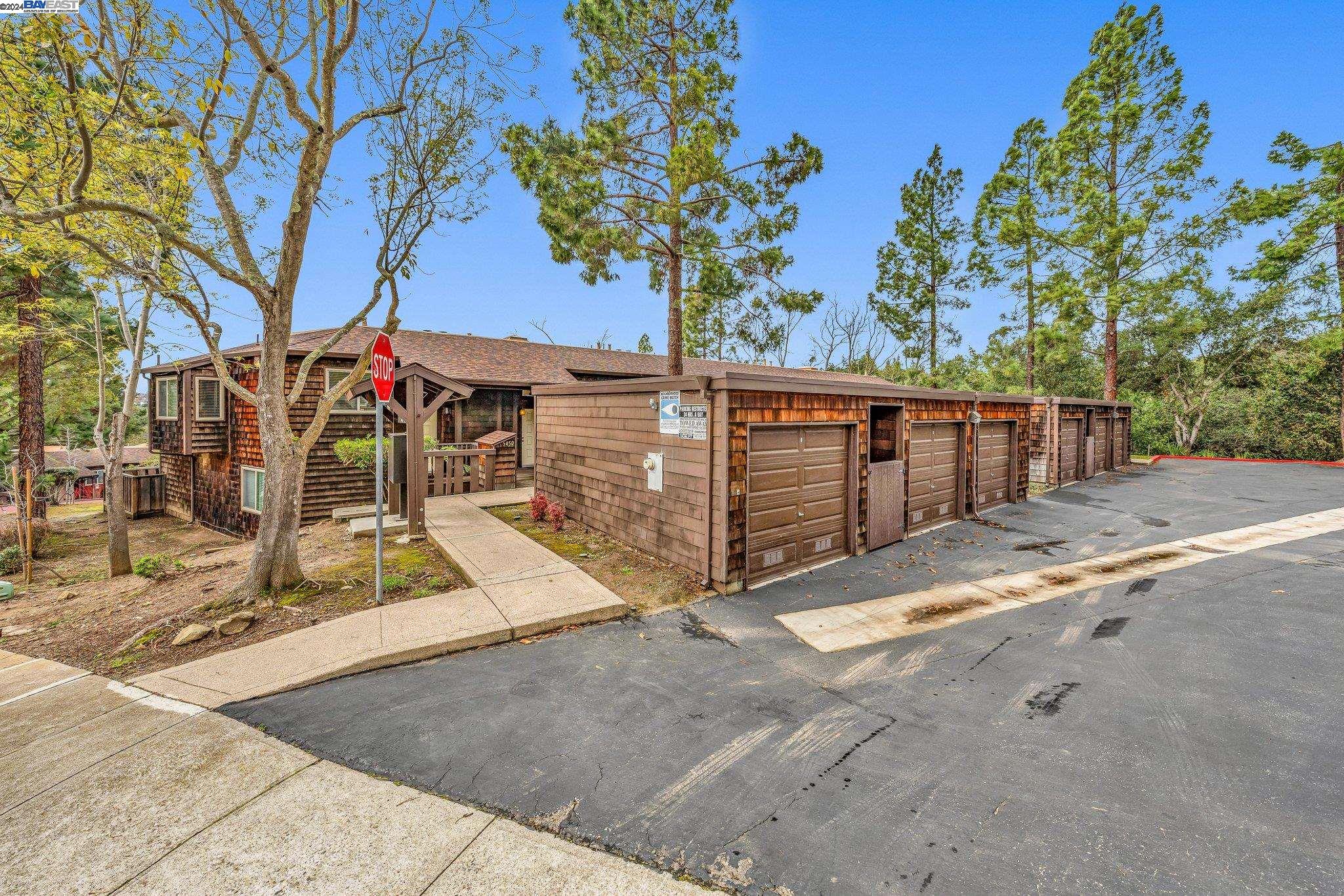 Photo #5: 41050642 Listing 