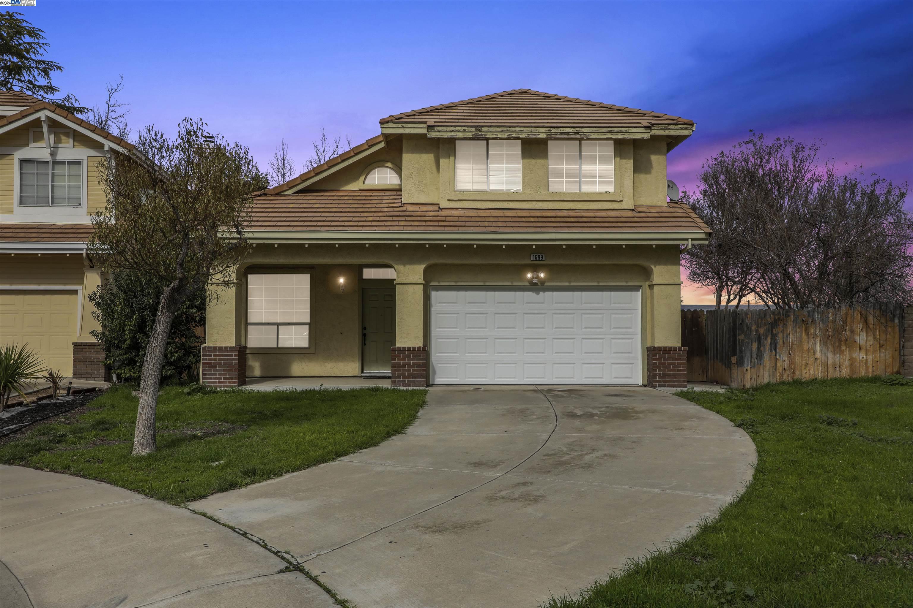 Detail Gallery Image 1 of 1 For 1699 Woodland Ct, Tracy,  CA 95376 - 3 Beds | 2/1 Baths