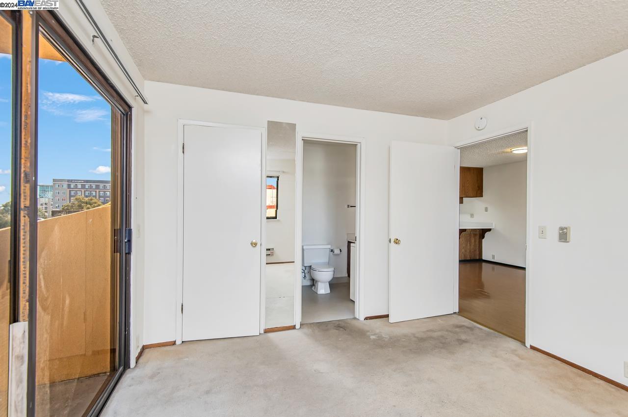 Detail Gallery Image 11 of 27 For 625 Madison St #201,  Oakland,  CA 94607 - 2 Beds | 2 Baths
