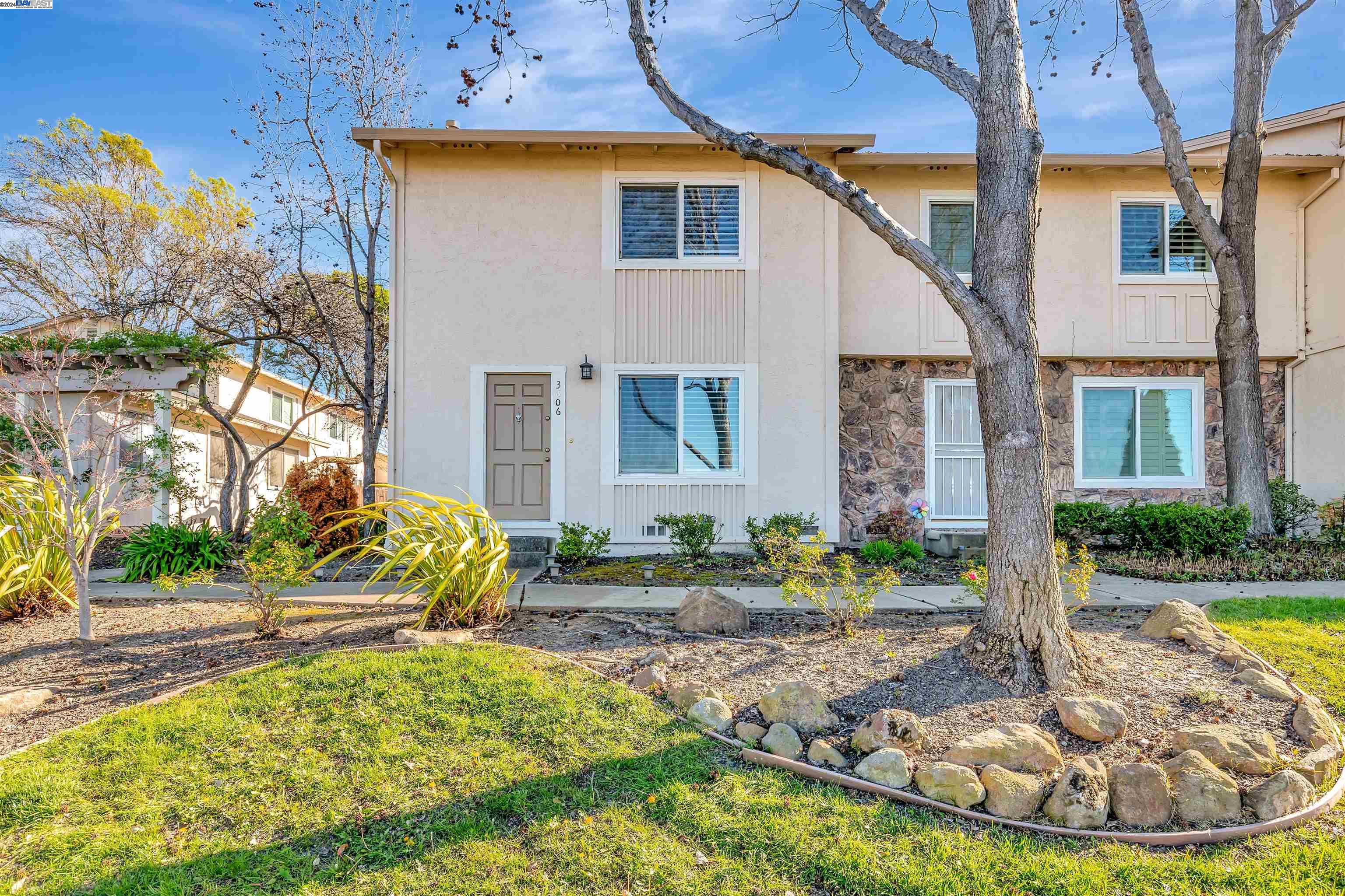 Detail Gallery Image 35 of 36 For 3806 Pimlico Dr, Pleasanton,  CA 94588 - 2 Beds | 1/1 Baths