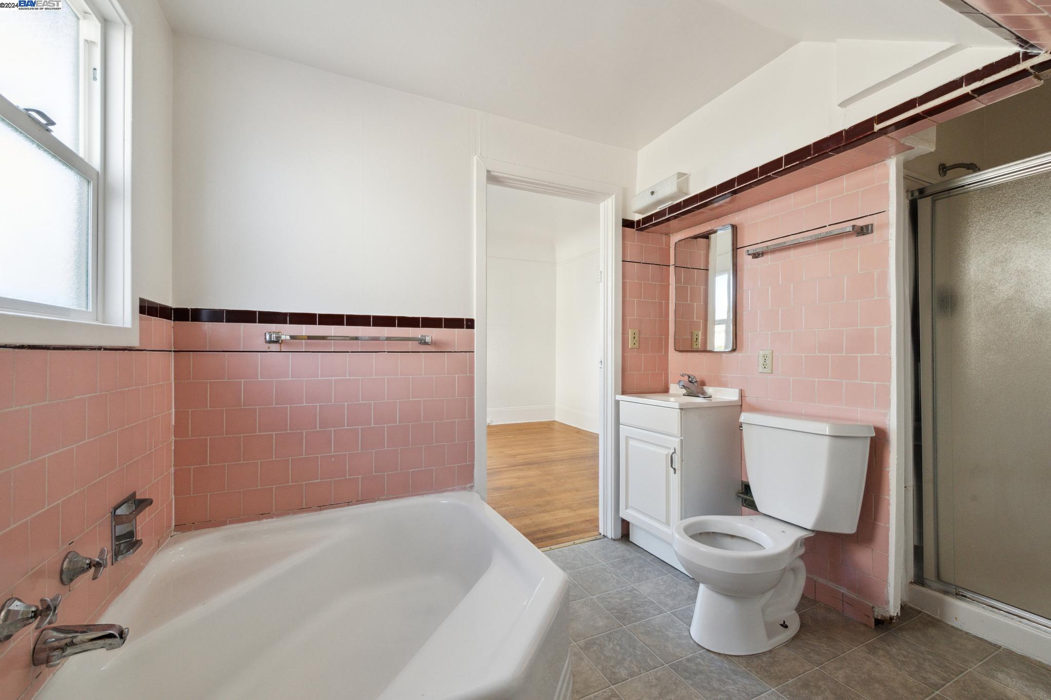 Detail Gallery Image 25 of 59 For 2238 Roosevelt Ave, Berkeley,  CA 94703 - – Beds | – Baths