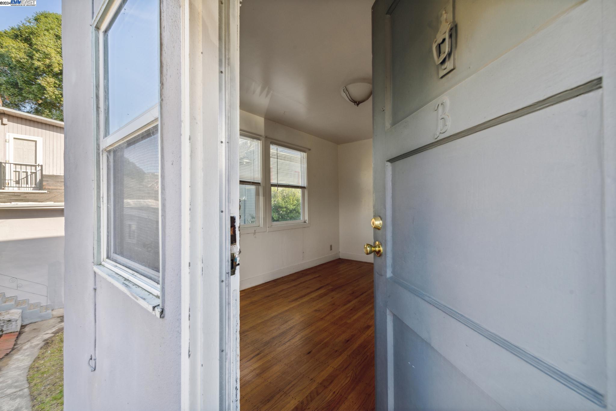 Detail Gallery Image 45 of 59 For 2238 Roosevelt Ave, Berkeley,  CA 94703 - – Beds | – Baths