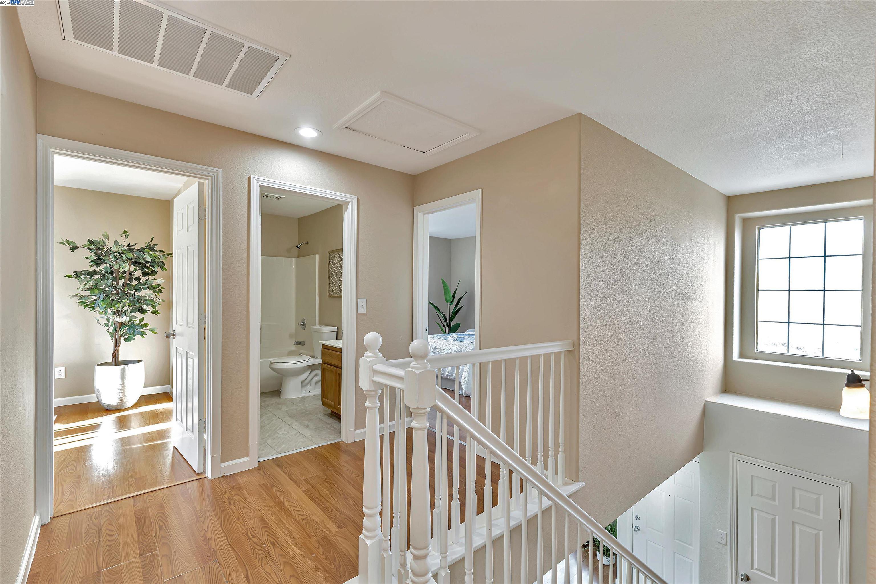 Detail Gallery Image 21 of 28 For 2212 Barnacle Ct, Stockton,  CA 95206 - 4 Beds | 2/1 Baths