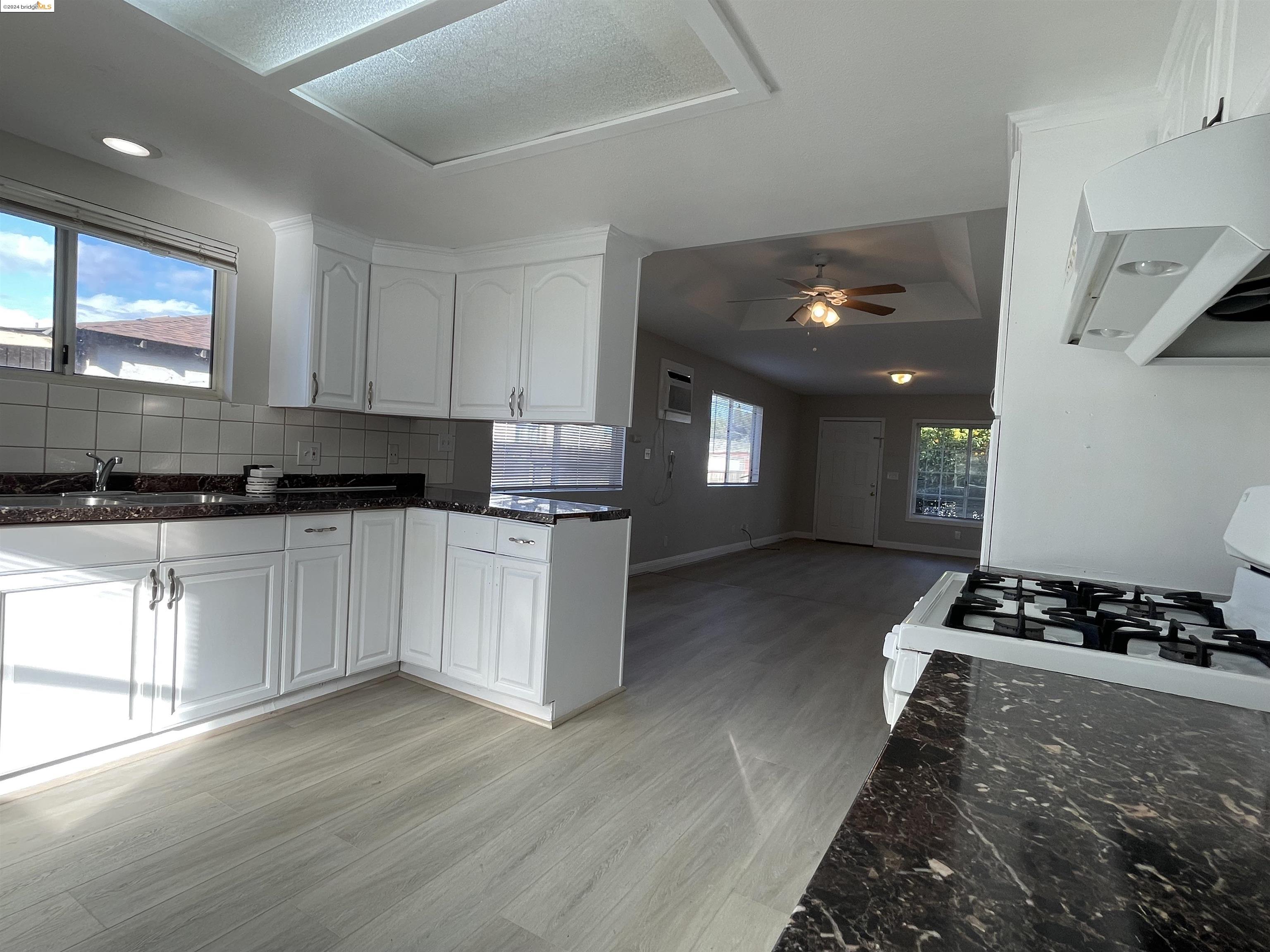 Detail Gallery Image 7 of 19 For 32 Oneil Ct, Oakley,  CA 94561 - 3 Beds | 2 Baths