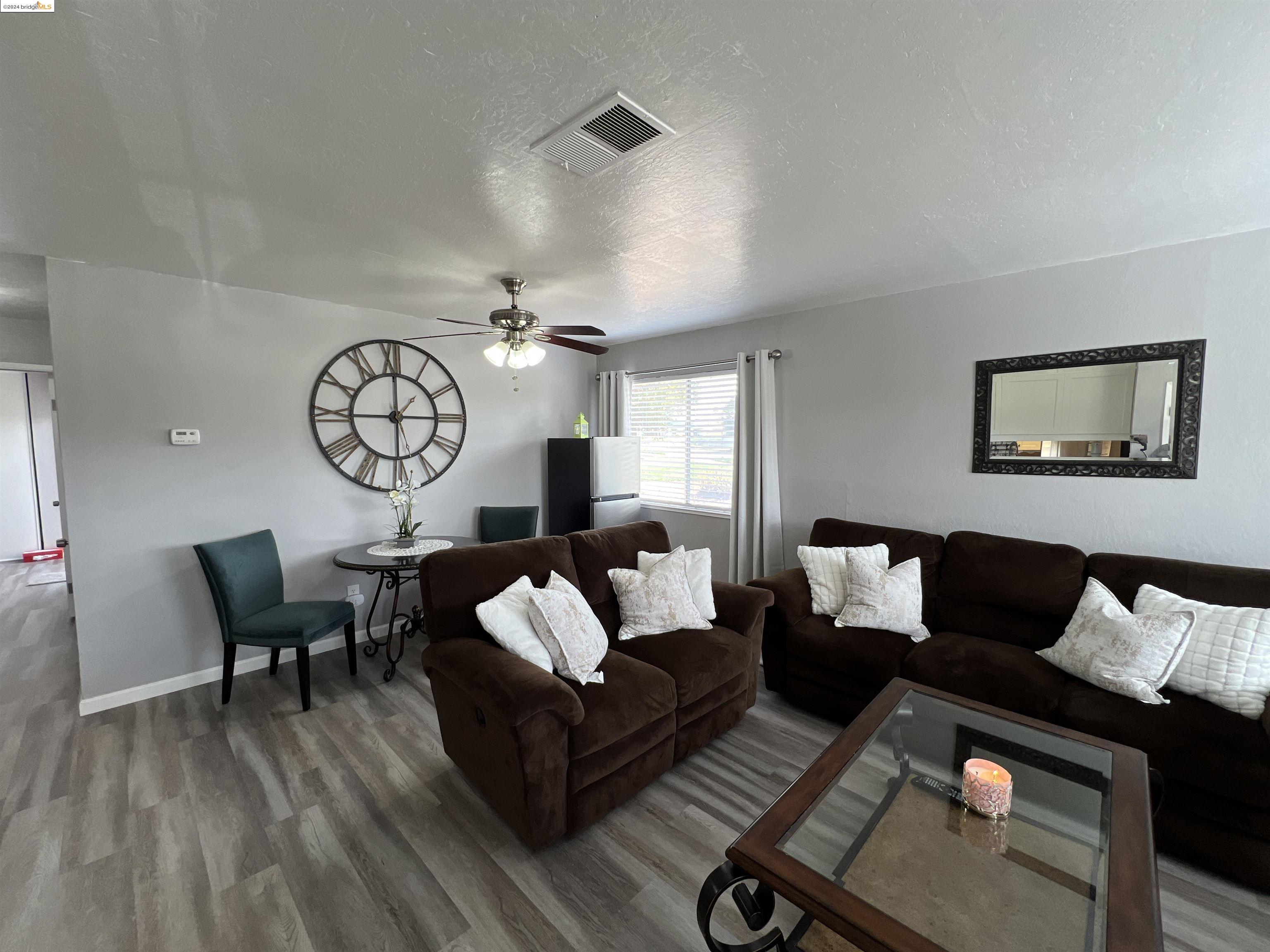 Photo #3: 41051110 Listing 
