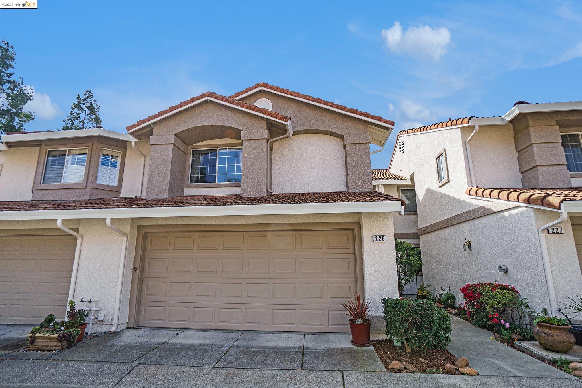 Photo #5: 41051175 Listing 