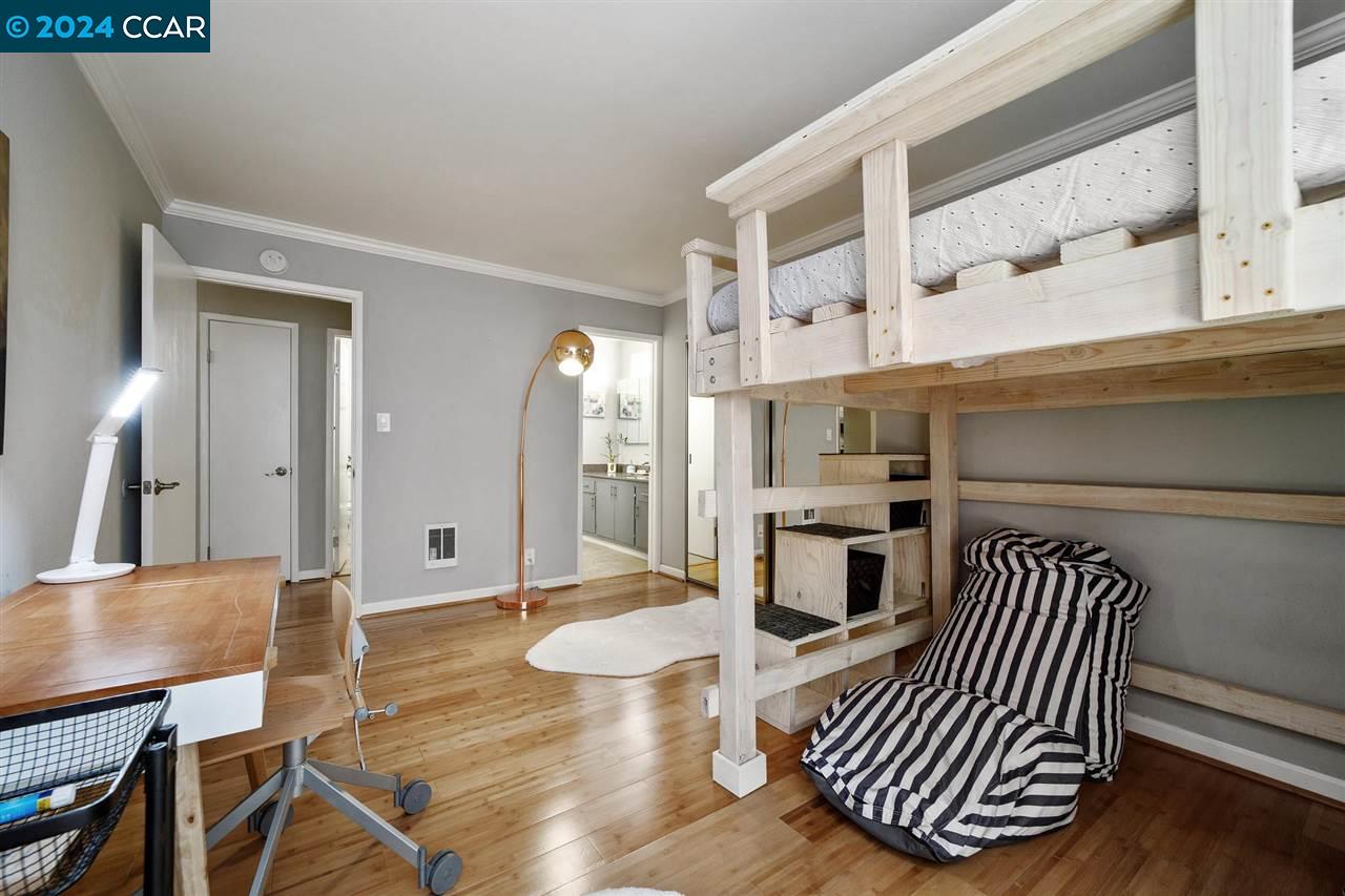 Detail Gallery Image 17 of 36 For 66 Fairmount Ave #219,  Oakland,  CA 94611 - 2 Beds | 2 Baths