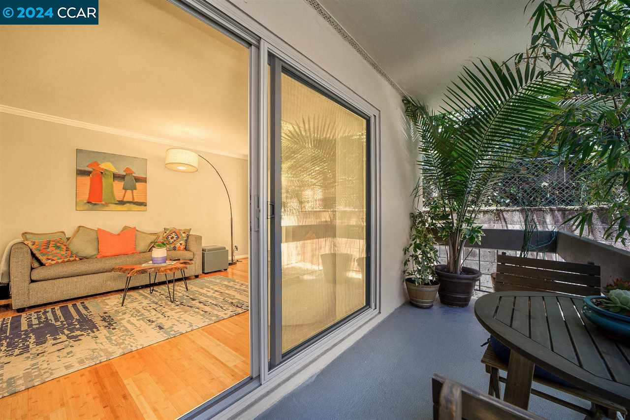 Detail Gallery Image 28 of 36 For 66 Fairmount Ave #219,  Oakland,  CA 94611 - 2 Beds | 2 Baths