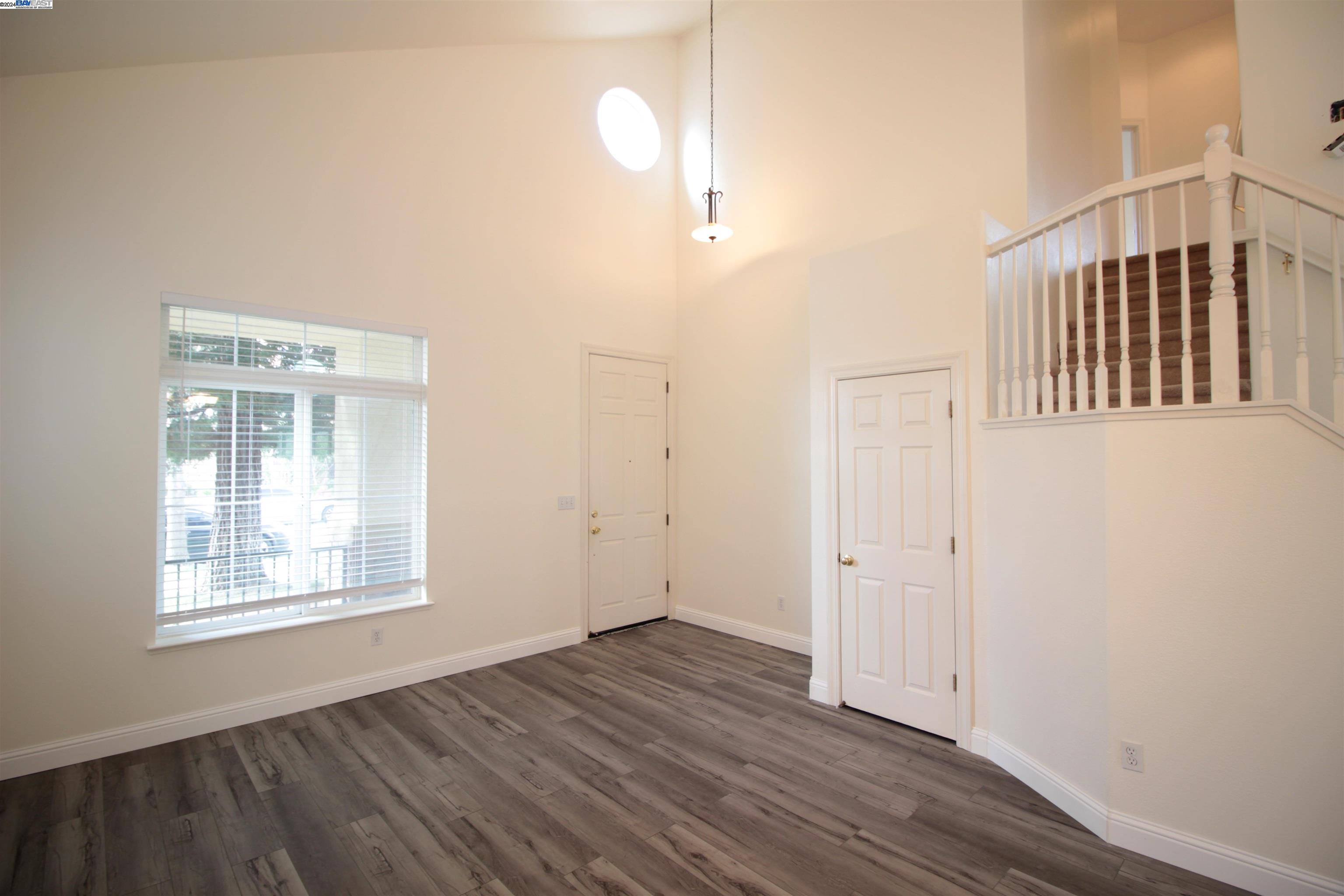 Detail Gallery Image 13 of 36 For 4618 Stern Dr, Merced,  CA 95348 - 4 Beds | 2/1 Baths