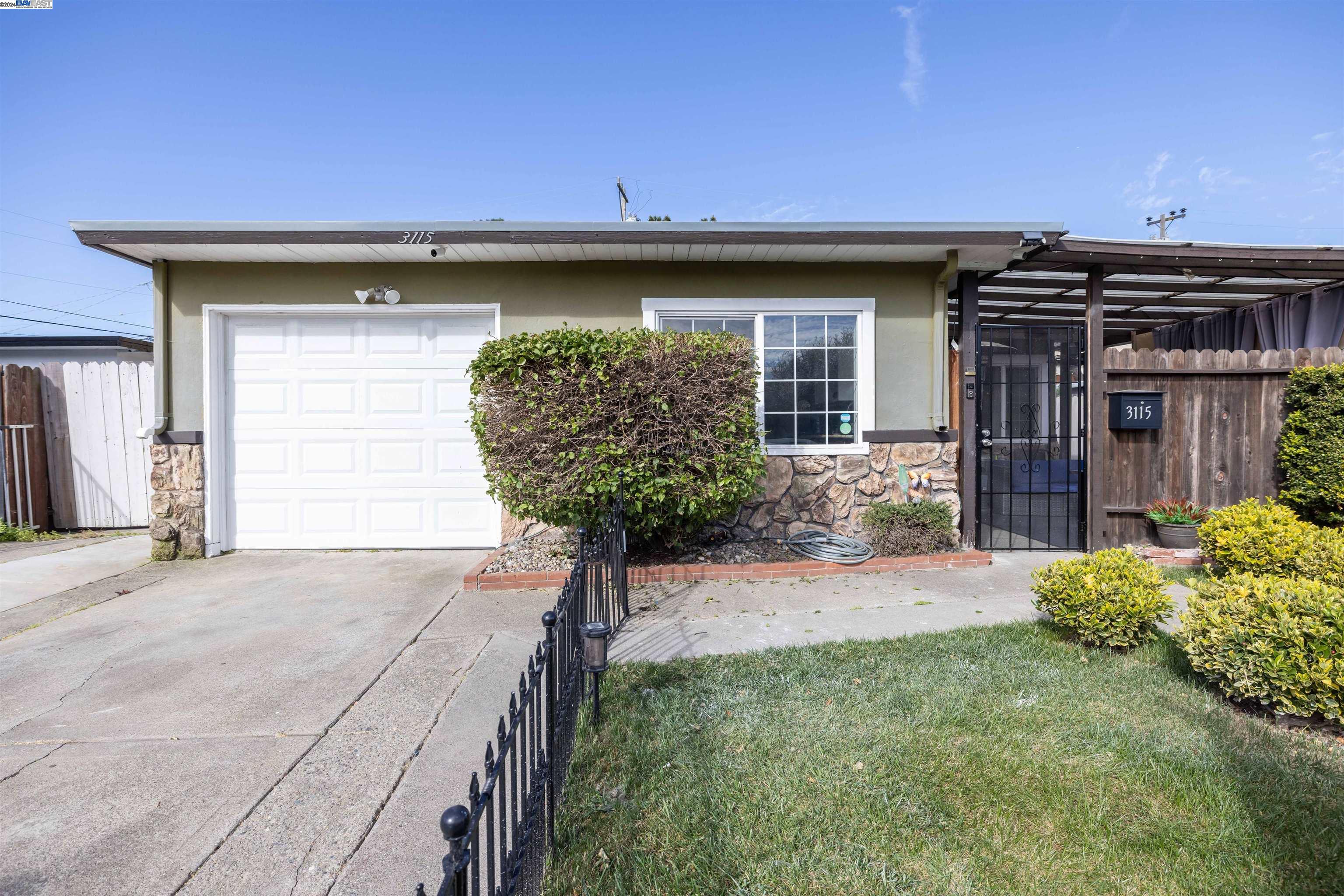 Detail Gallery Image 1 of 1 For 3115 Alta Mira Dr, Richmond,  CA 94806 - 4 Beds | 2 Baths