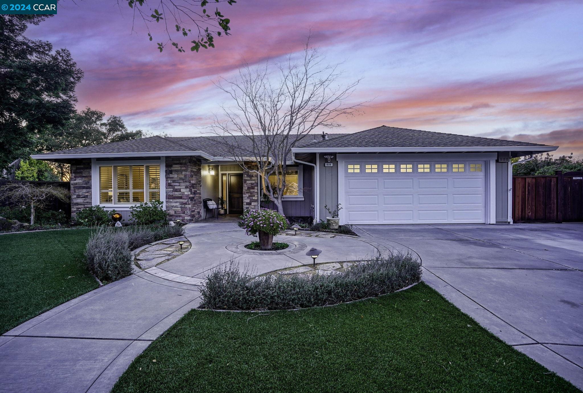 Detail Gallery Image 1 of 1 For 619 Parkhaven Ct, Pleasant Hill,  CA 94523 - 4 Beds | 2 Baths