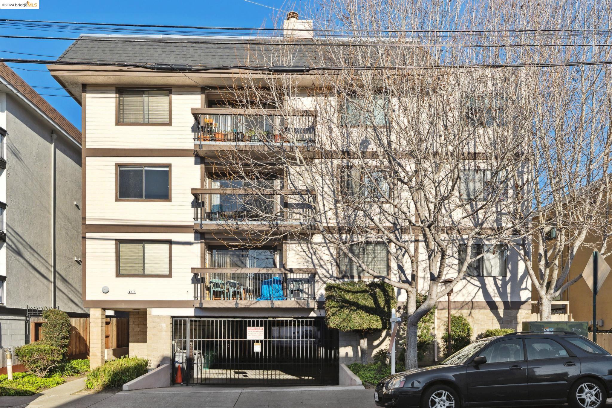 Detail Gallery Image 1 of 1 For 417 Evelyn Ave #203,  Albany,  CA 94706 - 2 Beds | 2 Baths