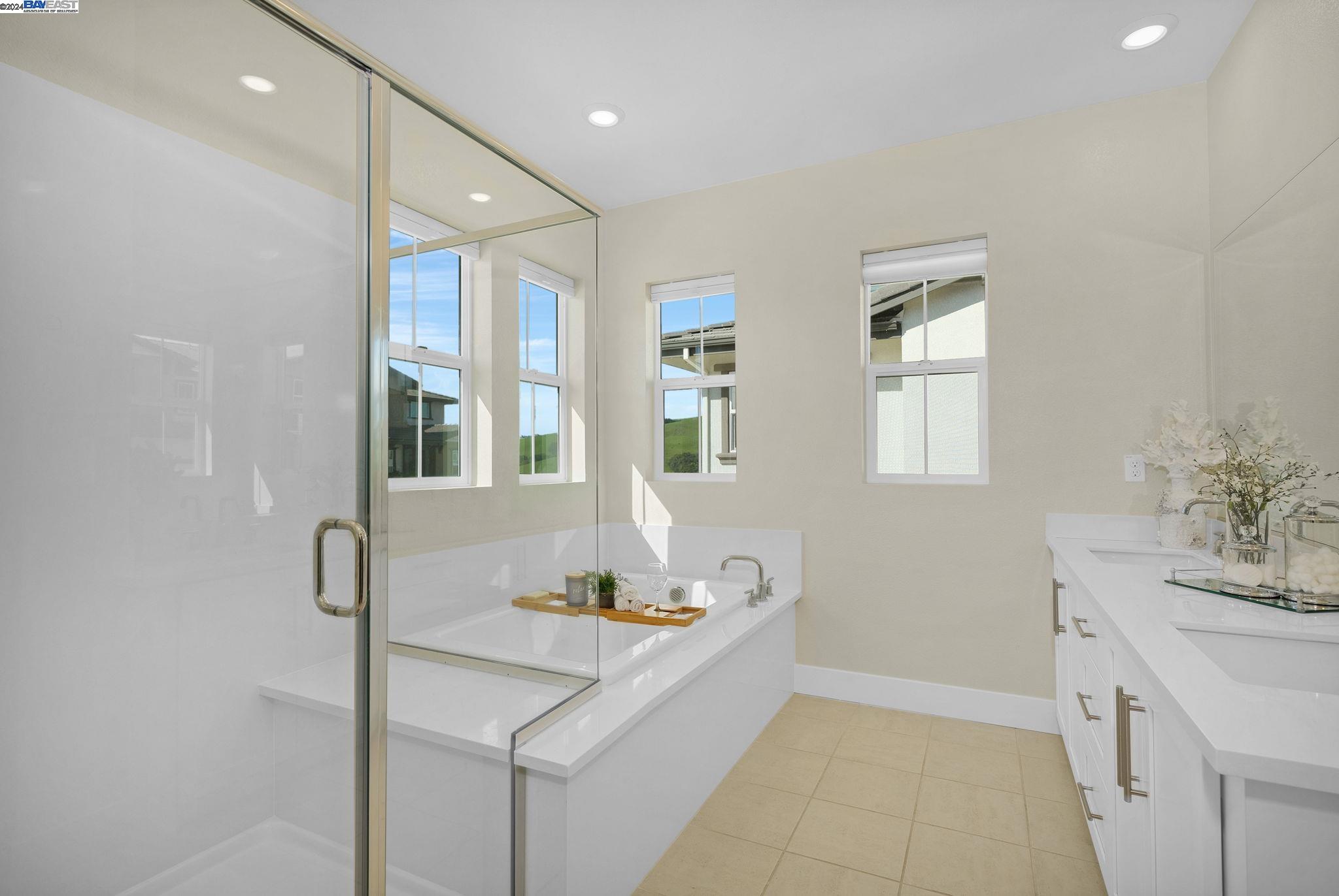 Detail Gallery Image 22 of 38 For 55101 via Vicenza, San Ramon,  CA 94583 - 4 Beds | 3/1 Baths