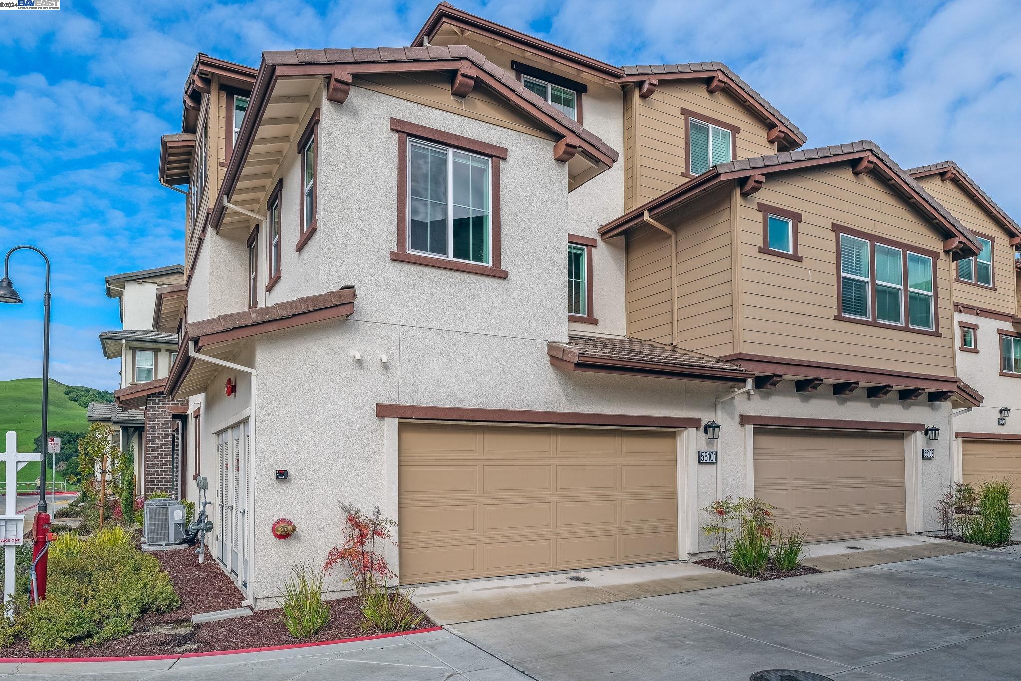 Detail Gallery Image 5 of 38 For 55101 via Vicenza, San Ramon,  CA 94583 - 4 Beds | 3/1 Baths