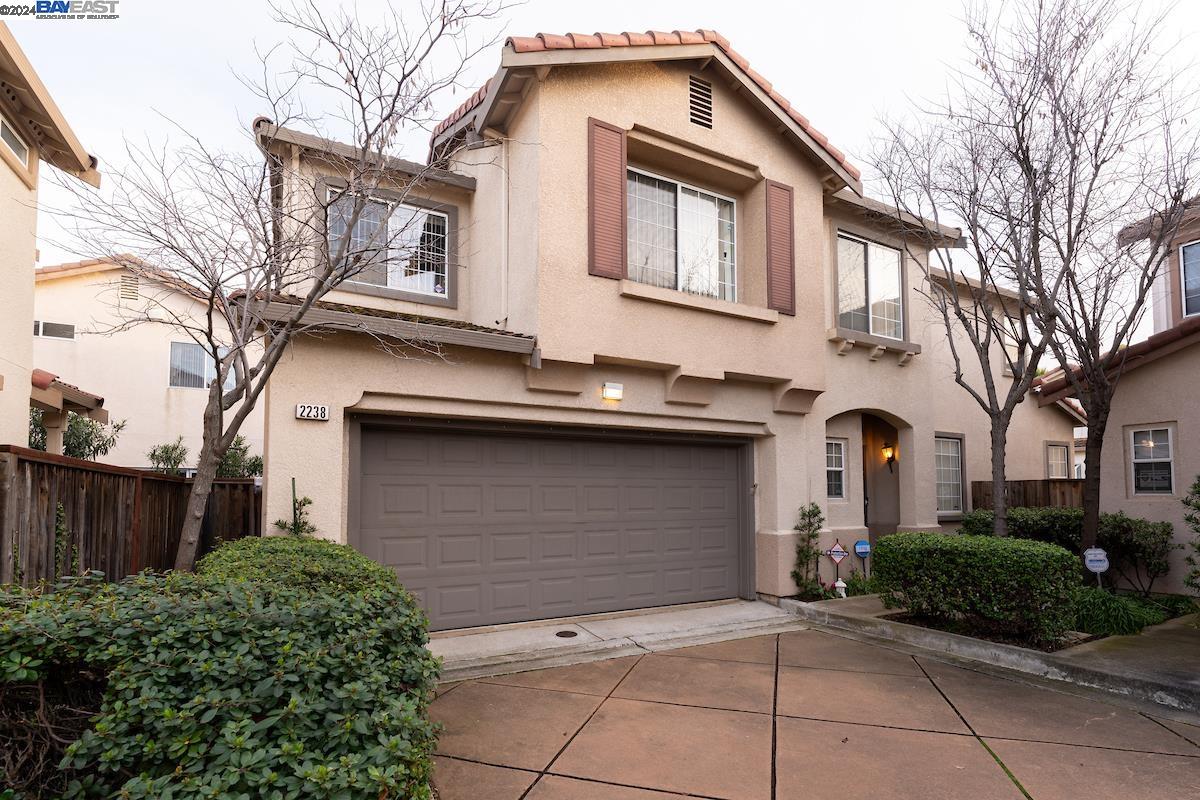 Detail Gallery Image 1 of 1 For 2238 Raven Ct, San Leandro,  CA 94579-2766 - 4 Beds | 2/1 Baths