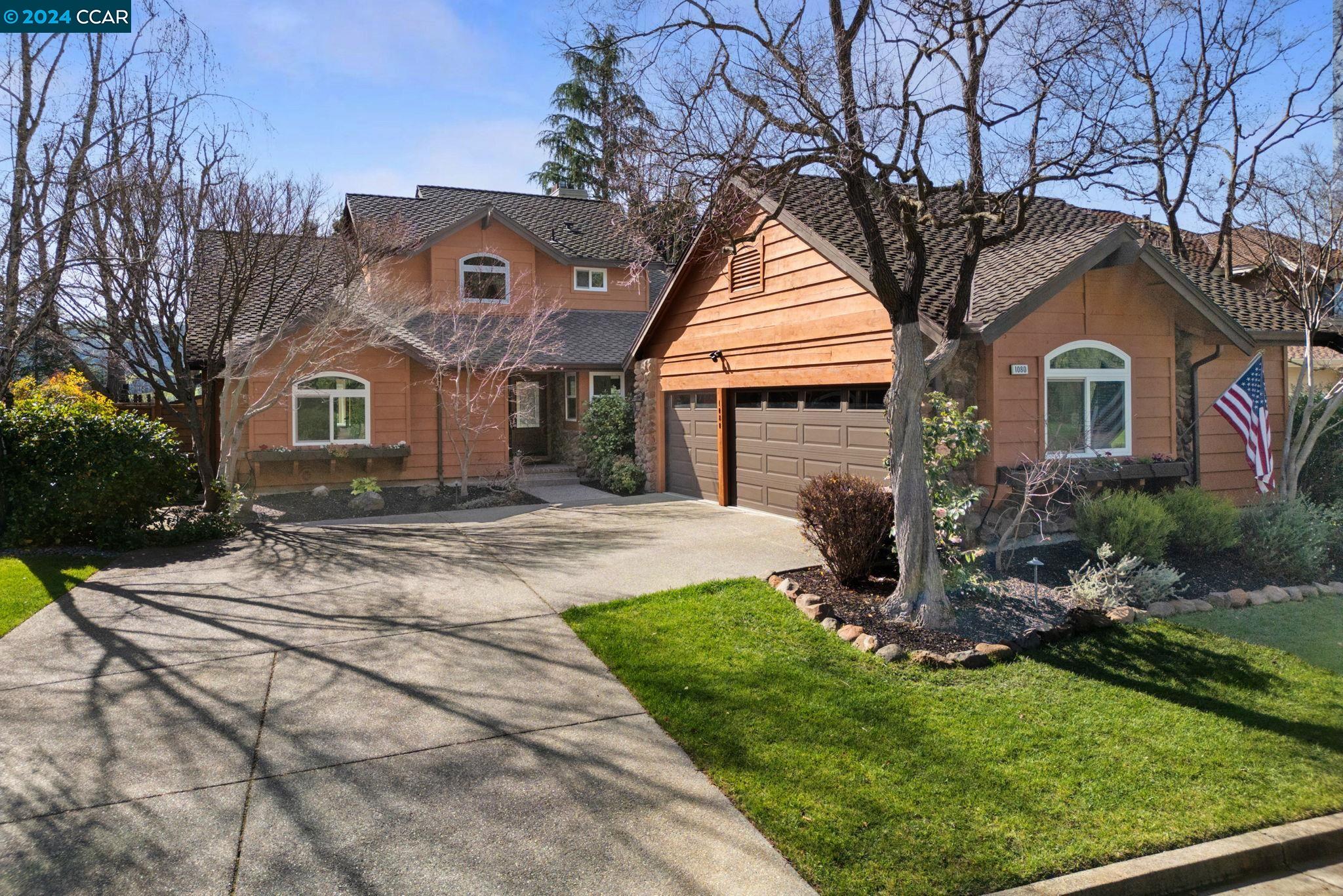 Detail Gallery Image 1 of 1 For 1080 Canyon Green Drive, San Ramon,  CA 94582-4616 - 4 Beds | 3 Baths