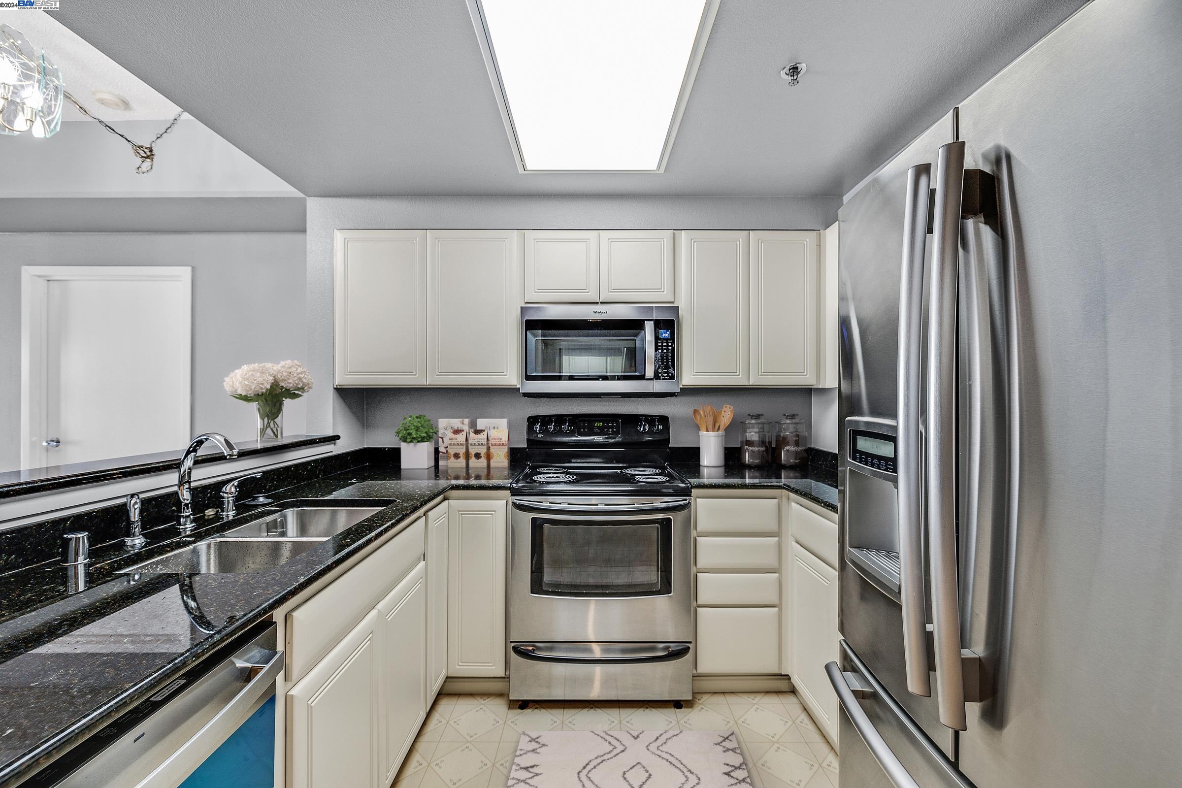 Photo #2: 41051618 Listing 
