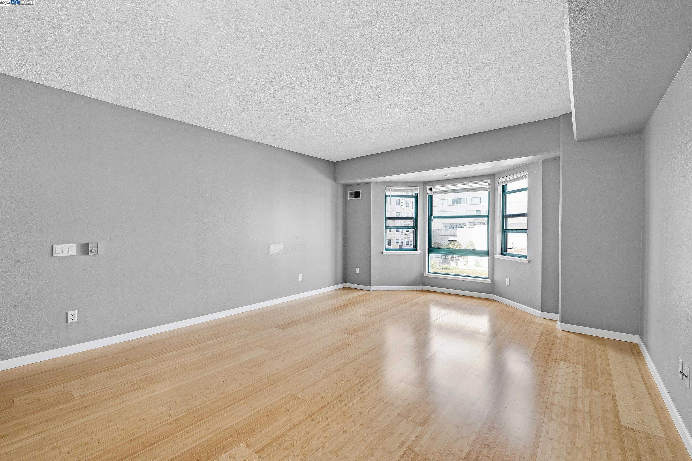 Photo #6: 41051618 Listing 