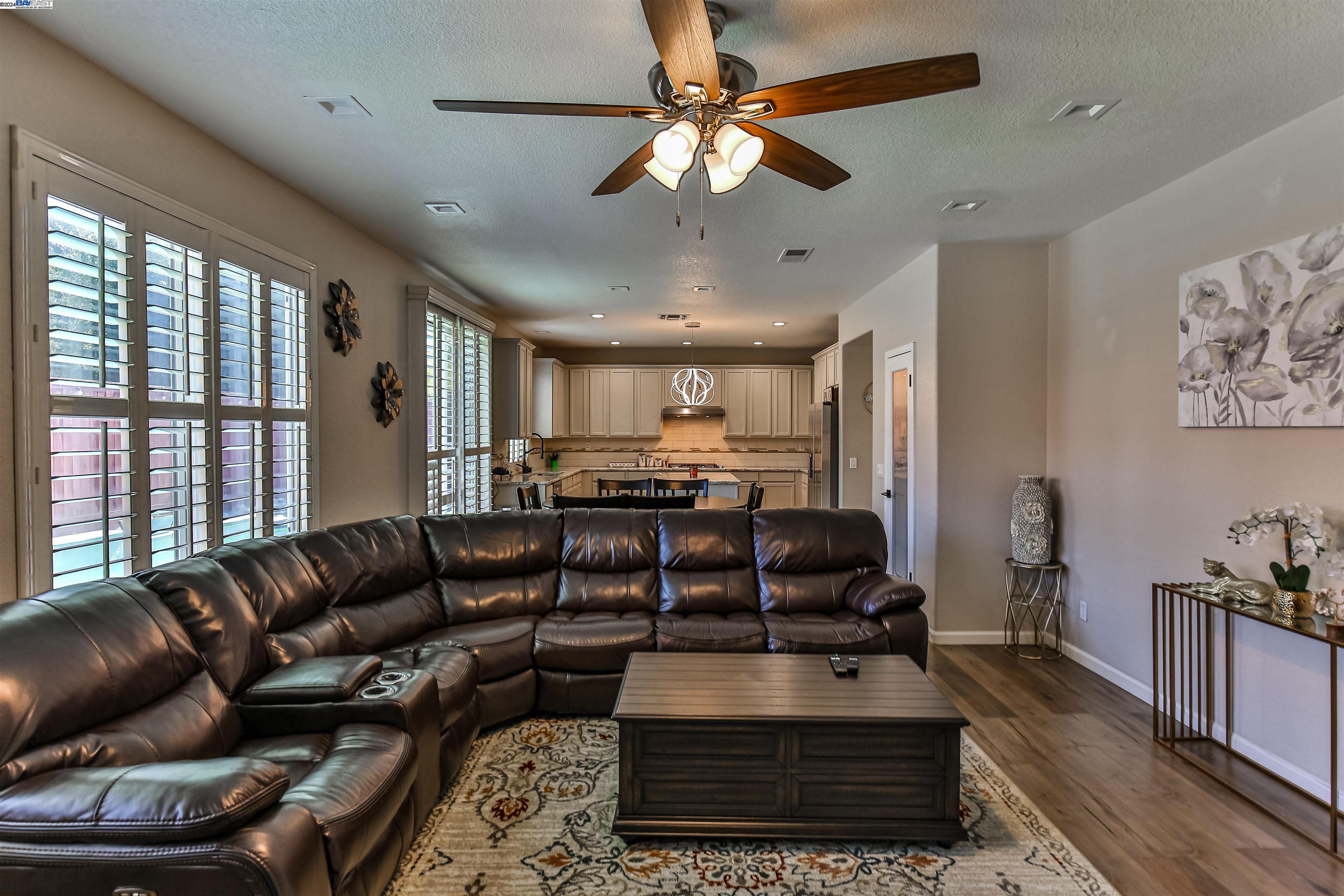 Detail Gallery Image 21 of 60 For 4108 Alexandria Ct, Modesto,  CA 95356 - 4 Beds | 2/1 Baths