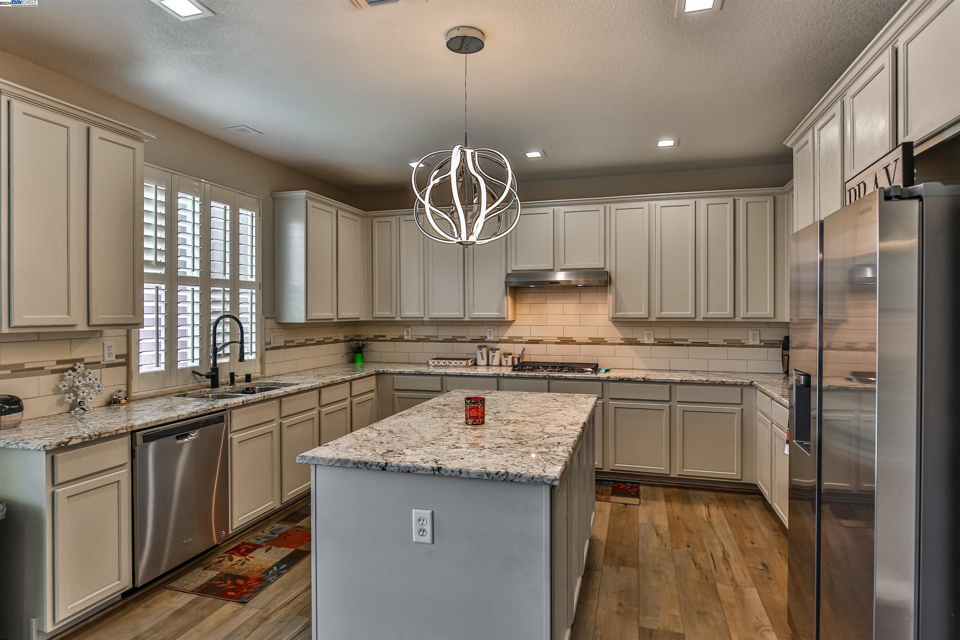 Detail Gallery Image 24 of 60 For 4108 Alexandria Ct, Modesto,  CA 95356 - 4 Beds | 2/1 Baths