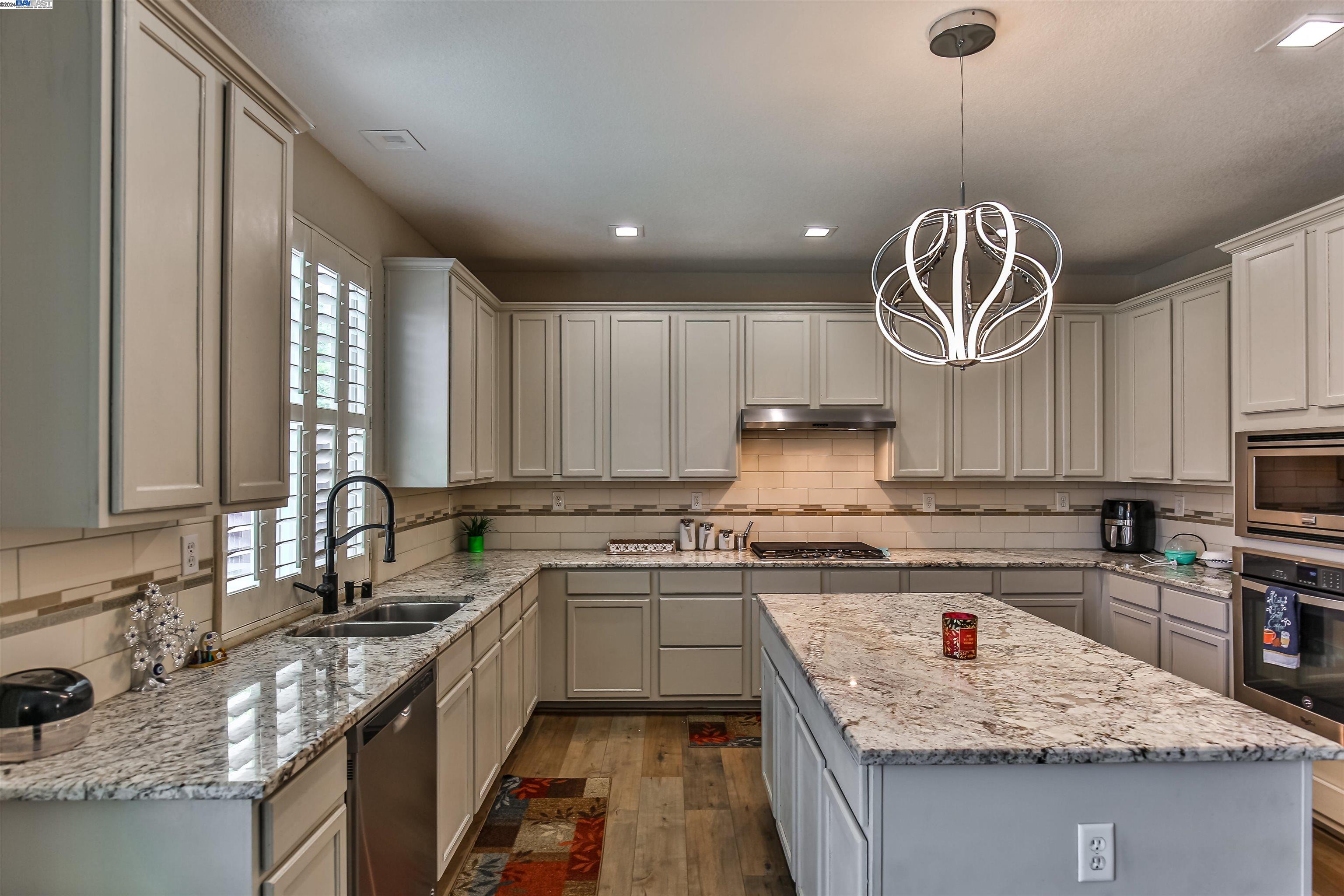 Detail Gallery Image 25 of 60 For 4108 Alexandria Ct, Modesto,  CA 95356 - 4 Beds | 2/1 Baths