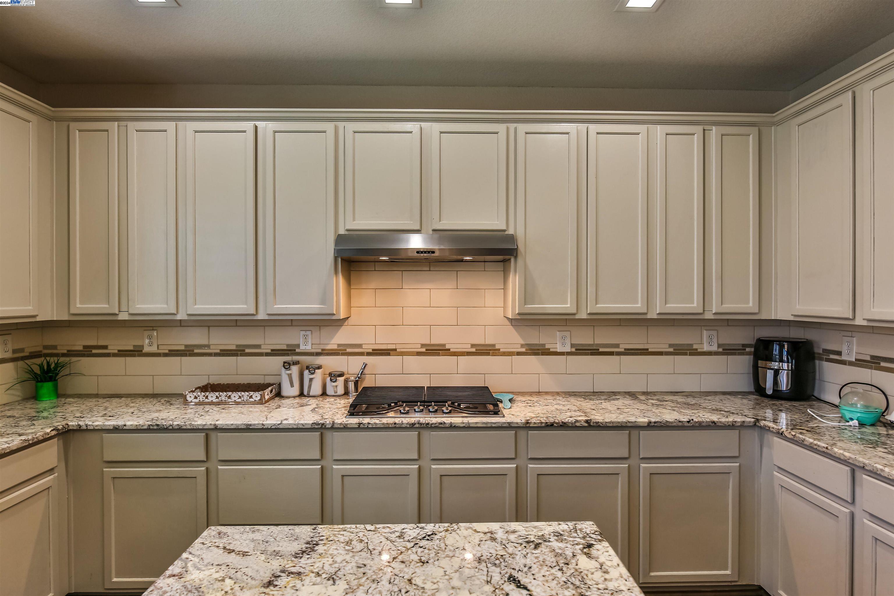 Detail Gallery Image 29 of 60 For 4108 Alexandria Ct, Modesto,  CA 95356 - 4 Beds | 2/1 Baths