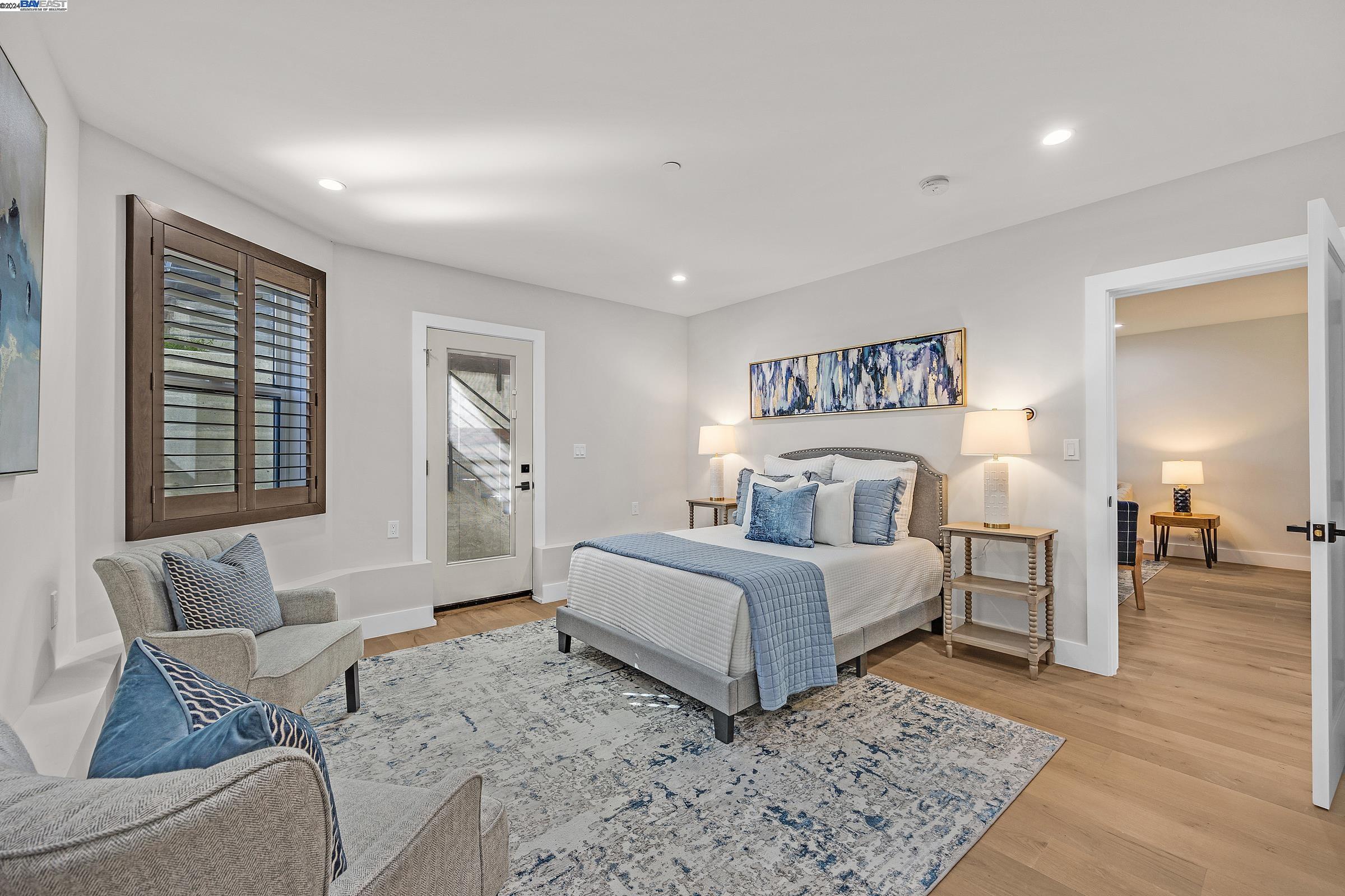 Detail Gallery Image 30 of 60 For 511 Lakeview Ave, San Francisco,  CA 94112 - 4 Beds | 4/1 Baths