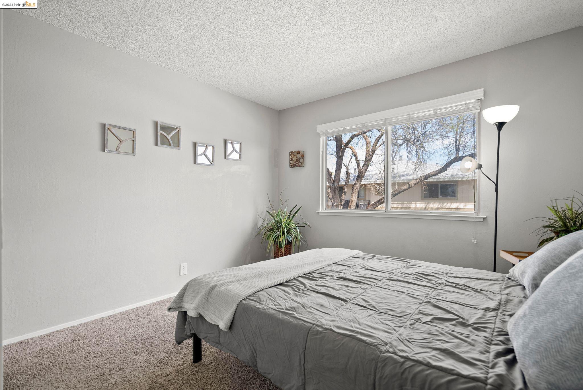 Detail Gallery Image 25 of 29 For 1956 Southwood Dr #3,  Vacaville,  CA 95687 - 2 Beds | 1 Baths