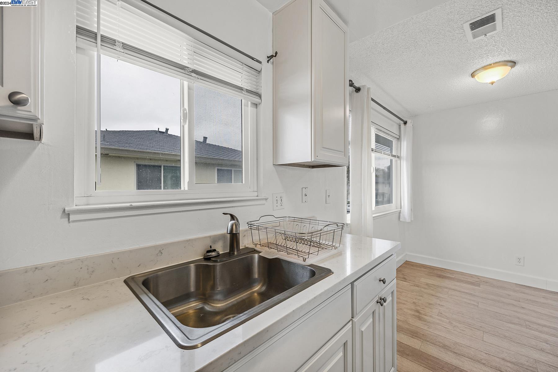 Detail Gallery Image 25 of 33 For 34809 Starling Dr #4,  Union City,  CA 94587 - 2 Beds | 1 Baths