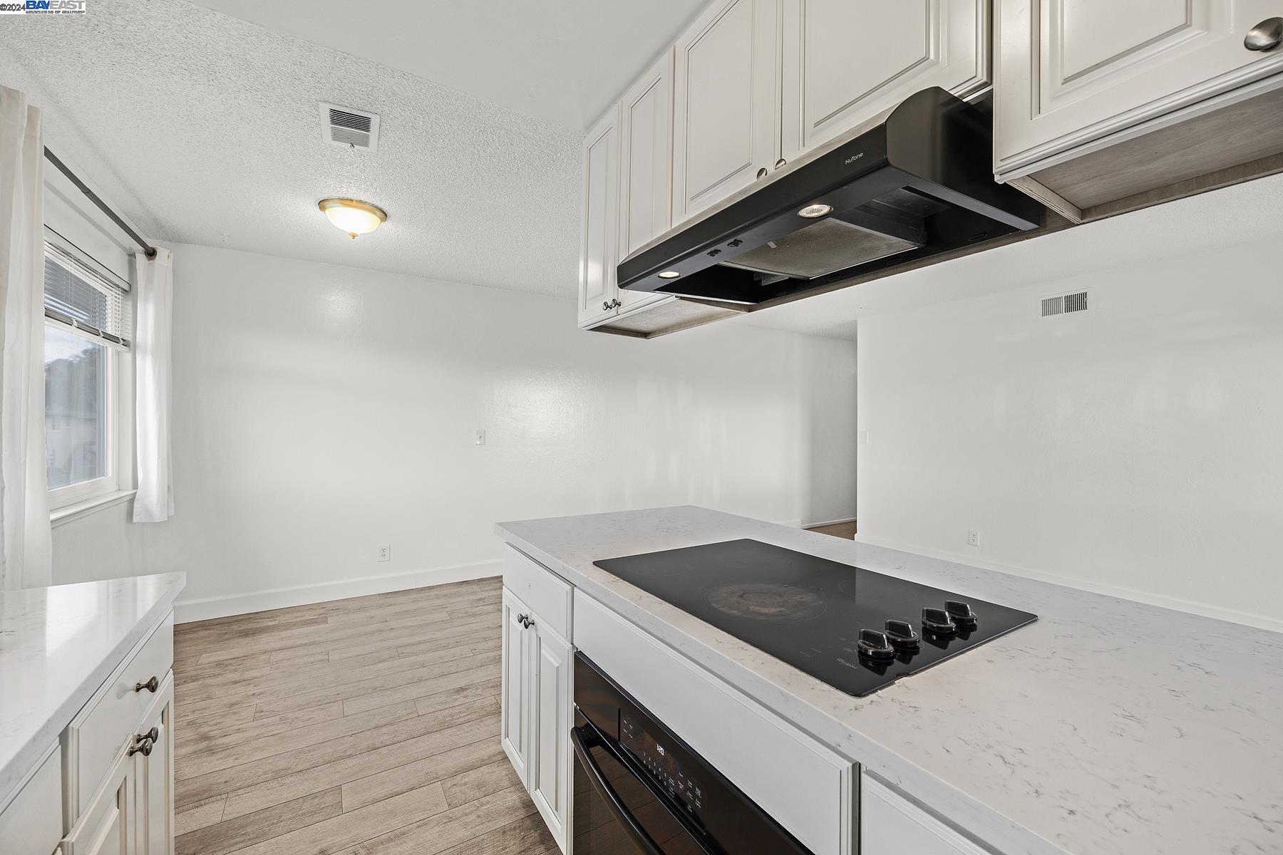 Detail Gallery Image 26 of 33 For 34809 Starling Dr #4,  Union City,  CA 94587 - 2 Beds | 1 Baths