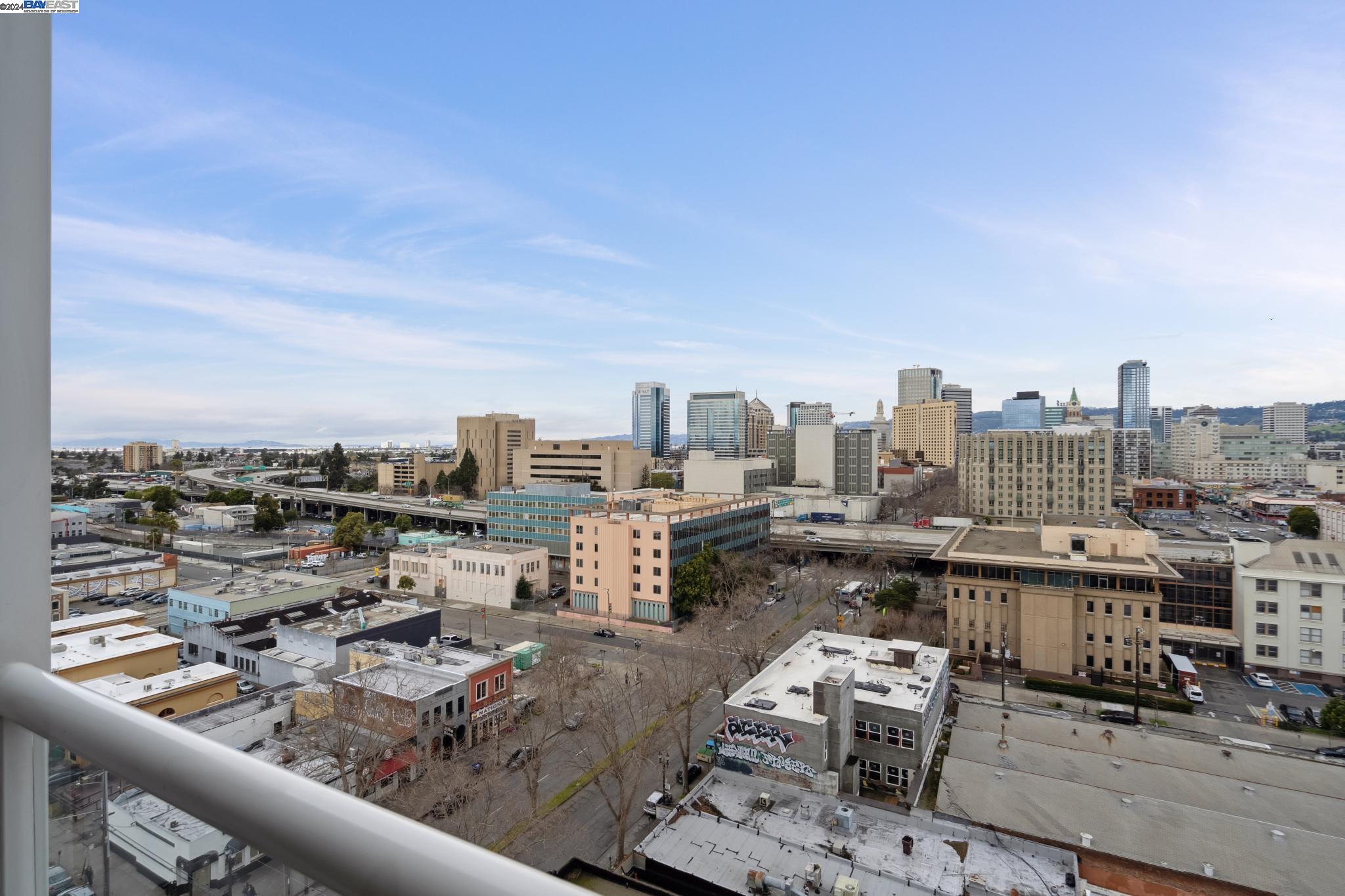 Detail Gallery Image 14 of 44 For 222 Broadway #1313,  Oakland,  CA 94607 - 2 Beds | 2 Baths