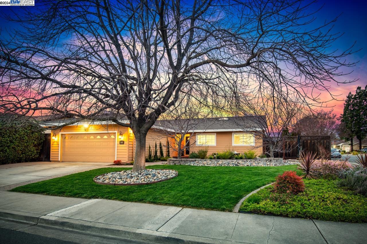 Detail Gallery Image 1 of 1 For 3605 Dunsmuir Cir, Pleasanton,  CA 94588 - 4 Beds | 2 Baths