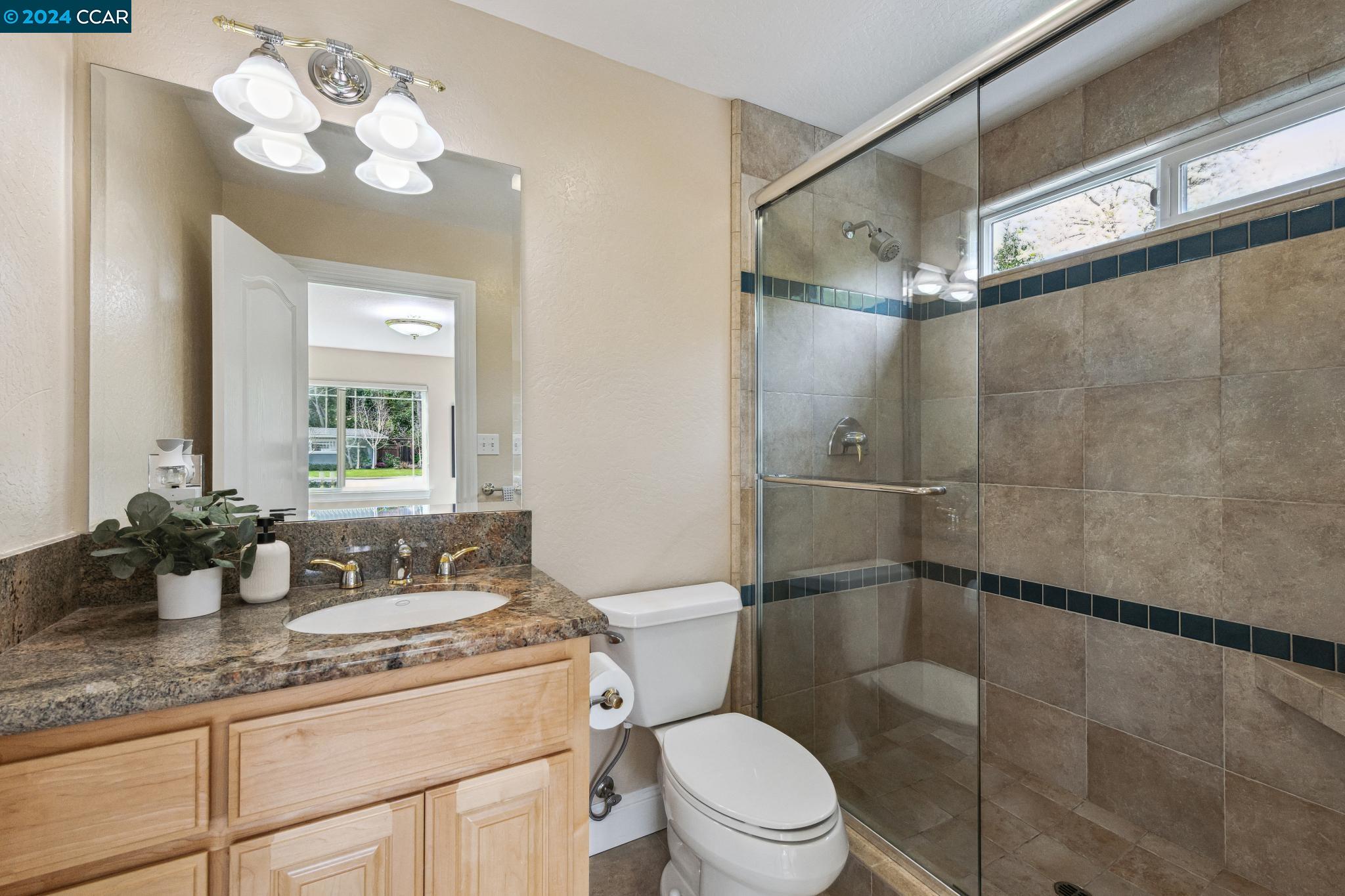 Detail Gallery Image 31 of 58 For 256 Fairway Dr, Danville,  CA 94526 - 4 Beds | 3/1 Baths